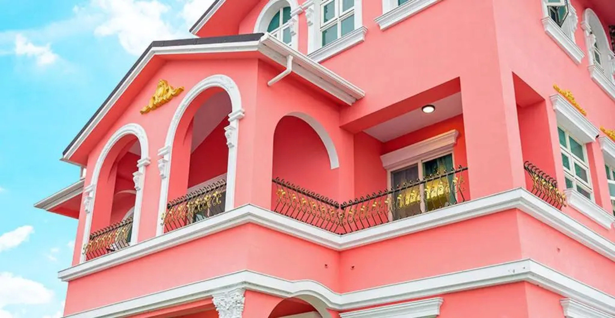 Michelin Castle - Yilan Homestay