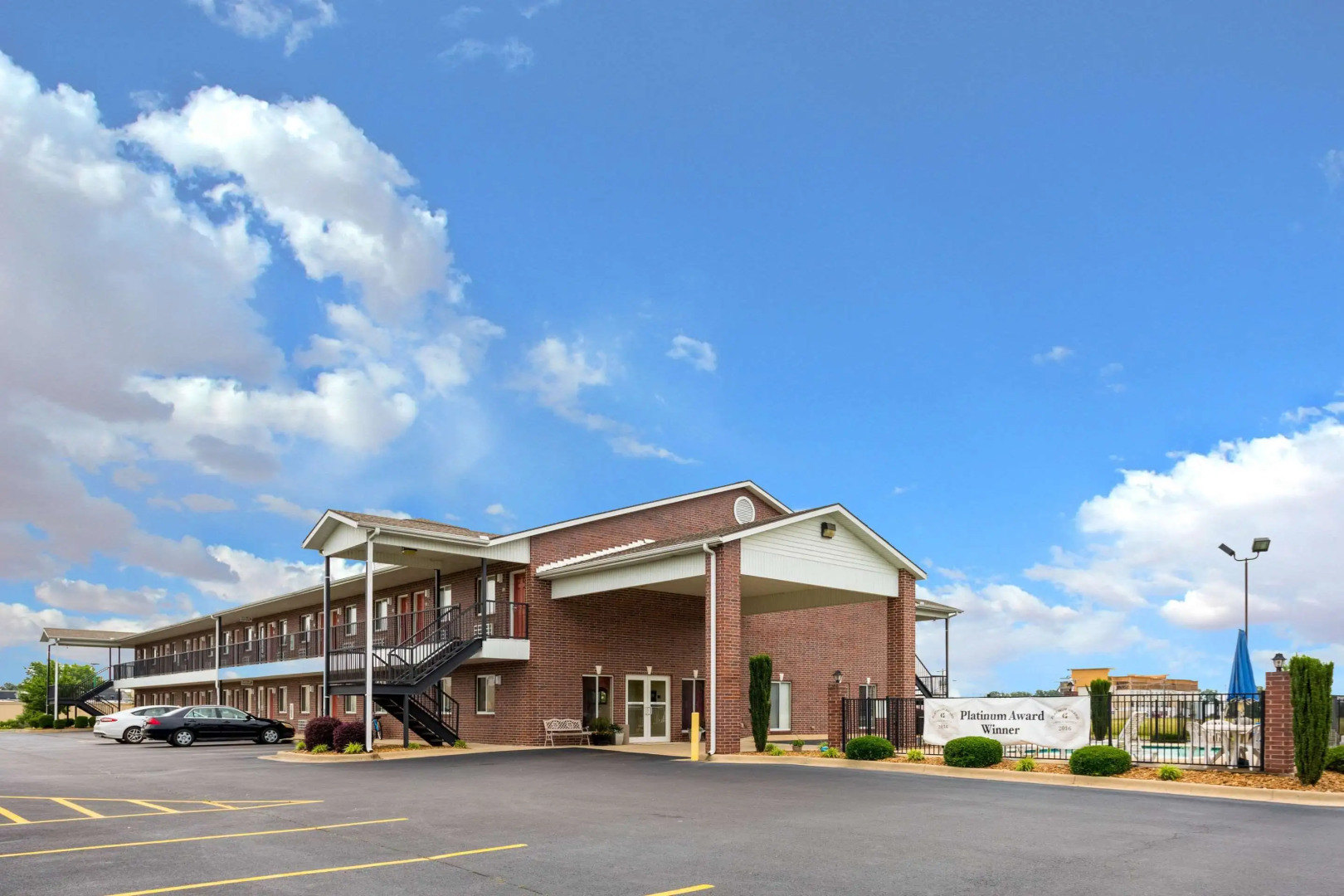Econo Lodge Inn & Suites Searcy