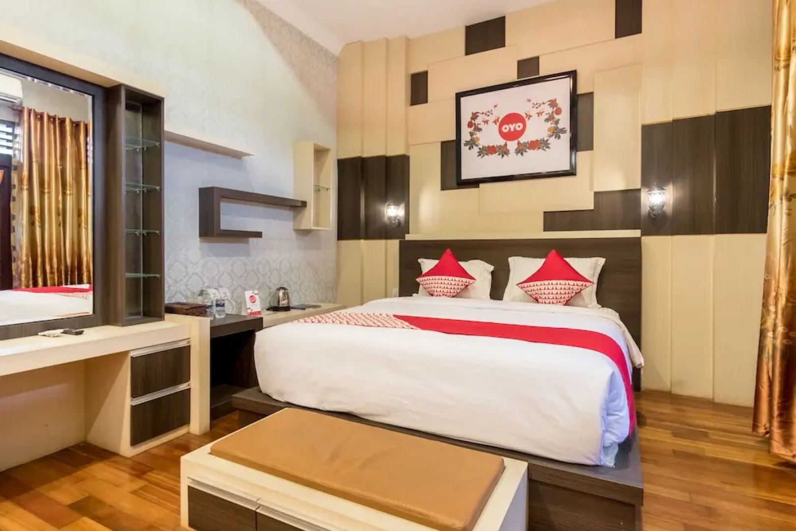 Naufal Guest House by OYO Rooms