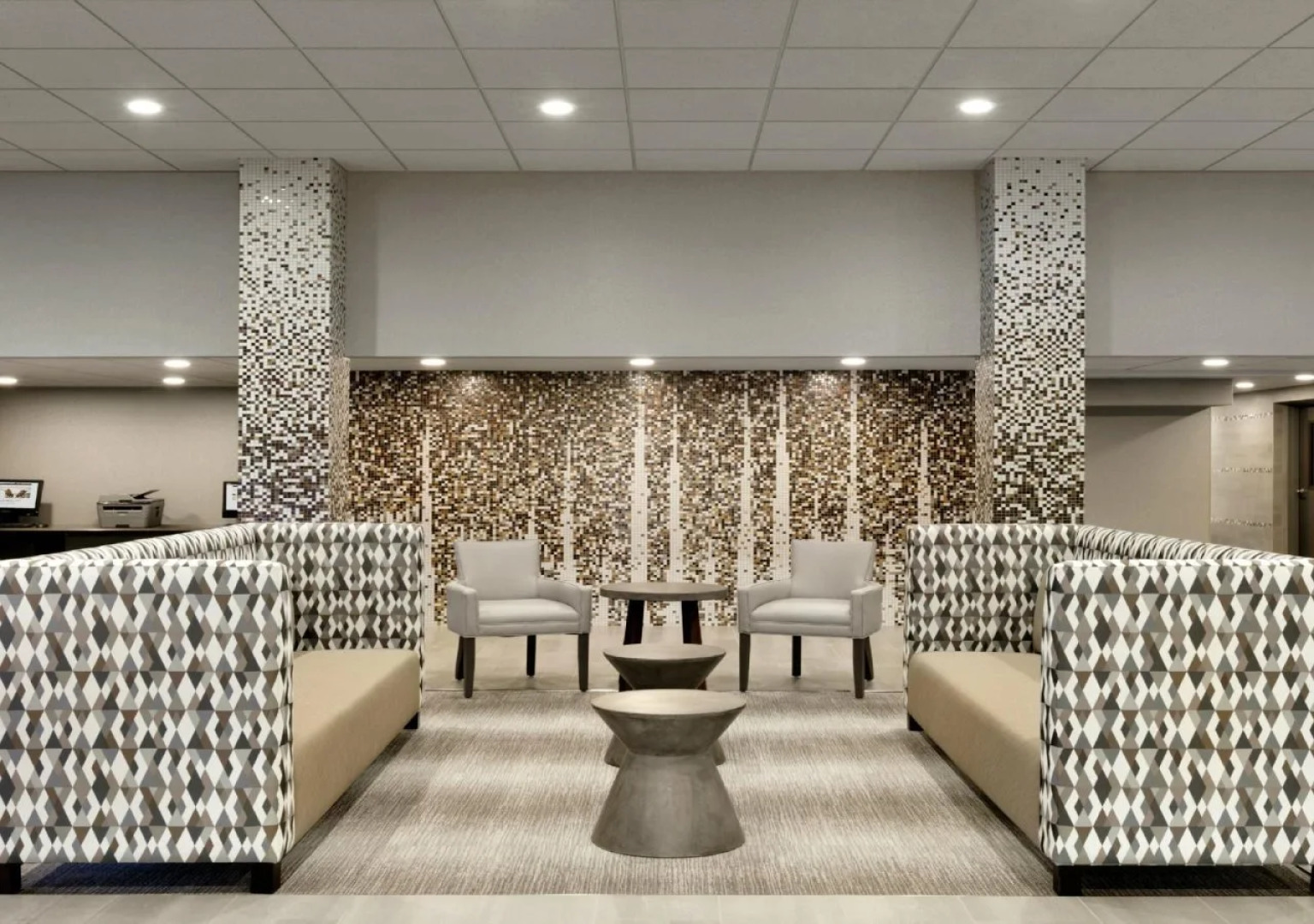 Holiday Inn Express Williamsbrg Busch Gardens Area by IHG