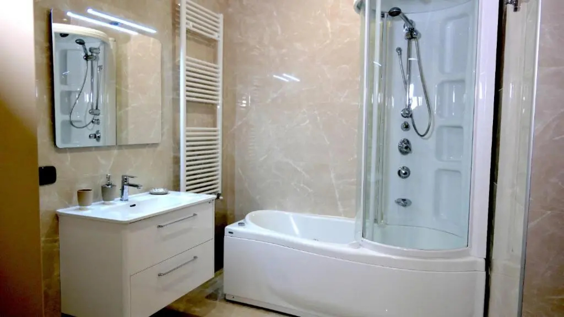 Erania Rooms & Apartments