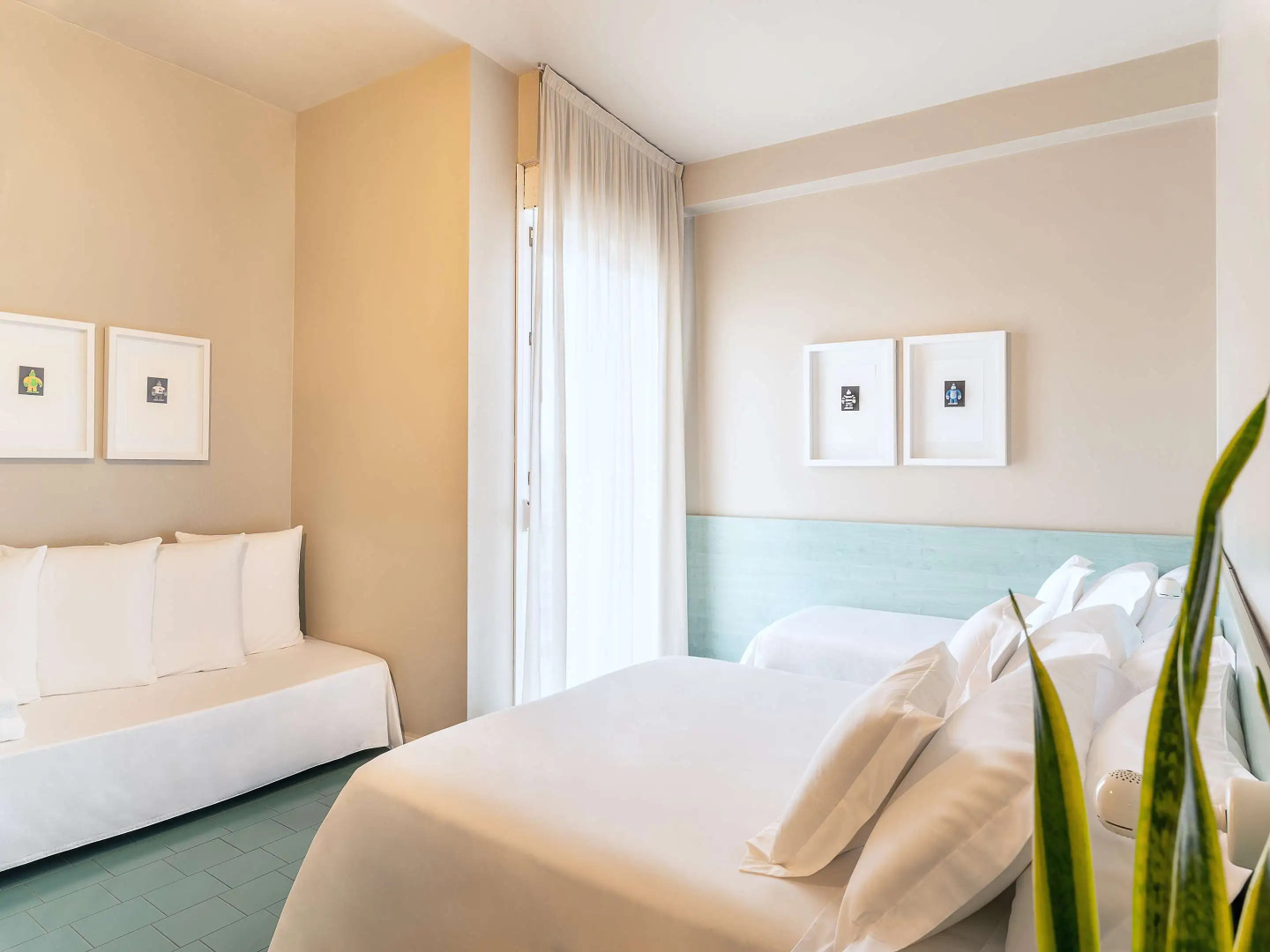 Victoria Palace Hotel