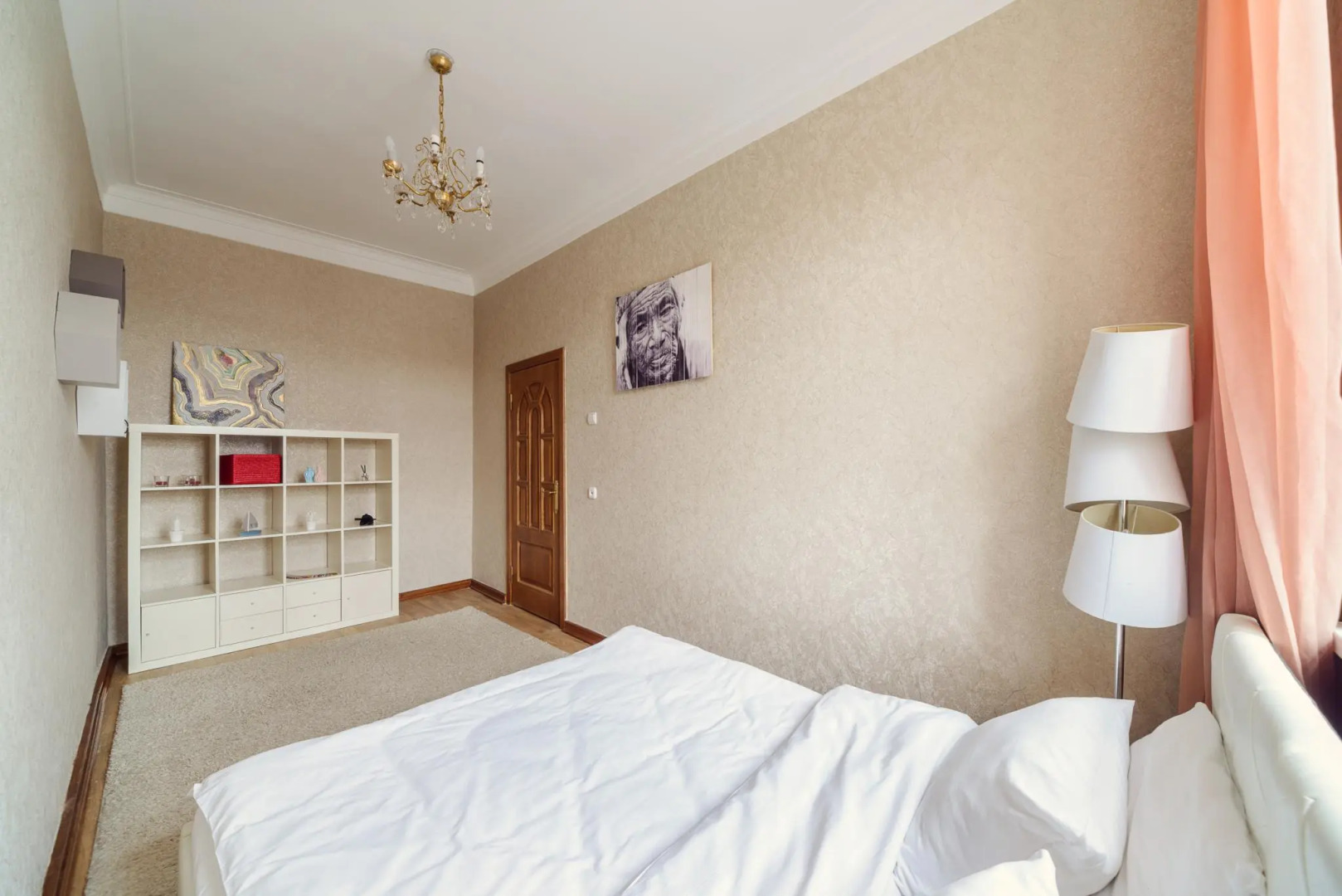 Апартаменты на проспекте Независимости 40