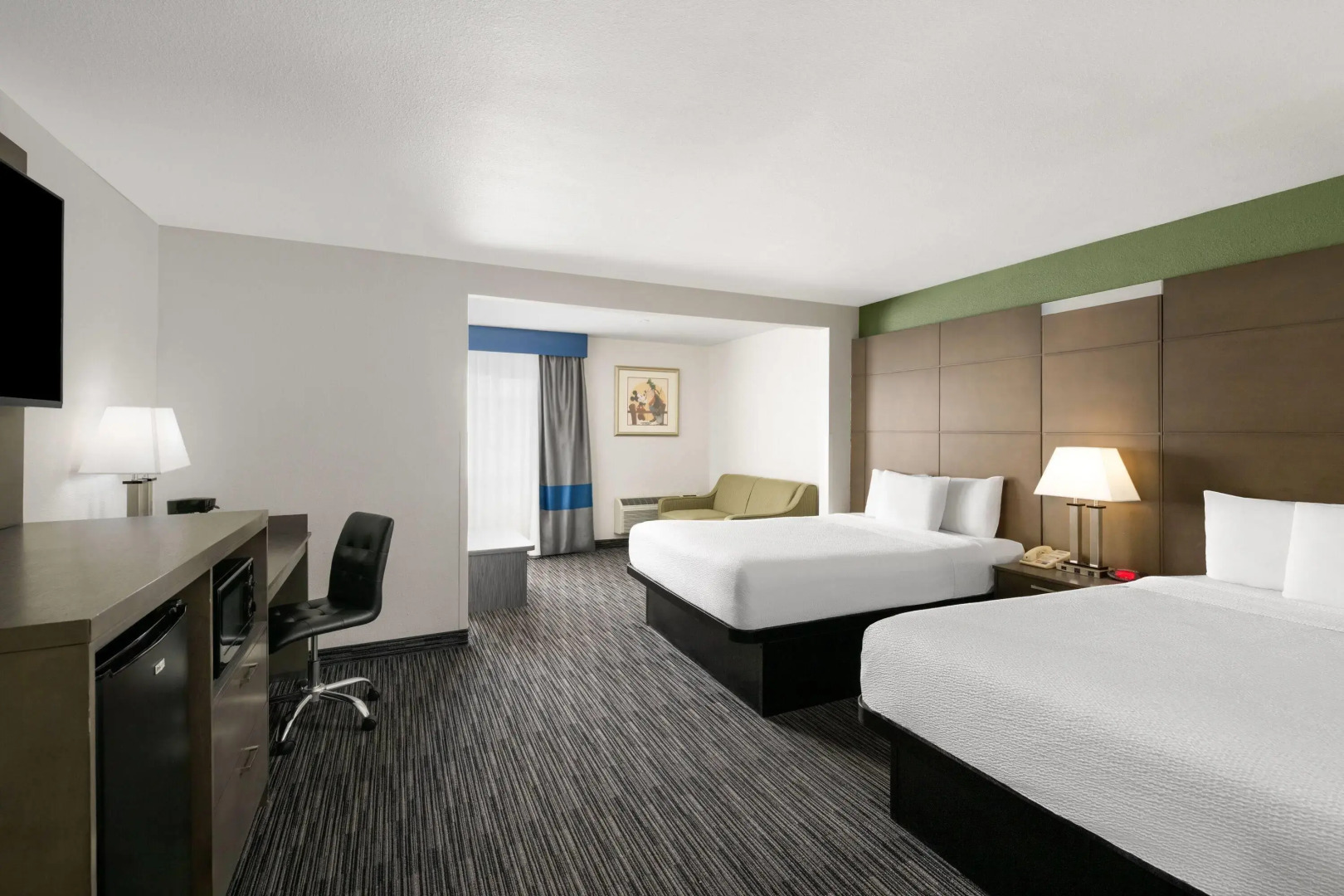 Travelodge Inn & Suites by Wyndham Anaheim on Disneyland Dr