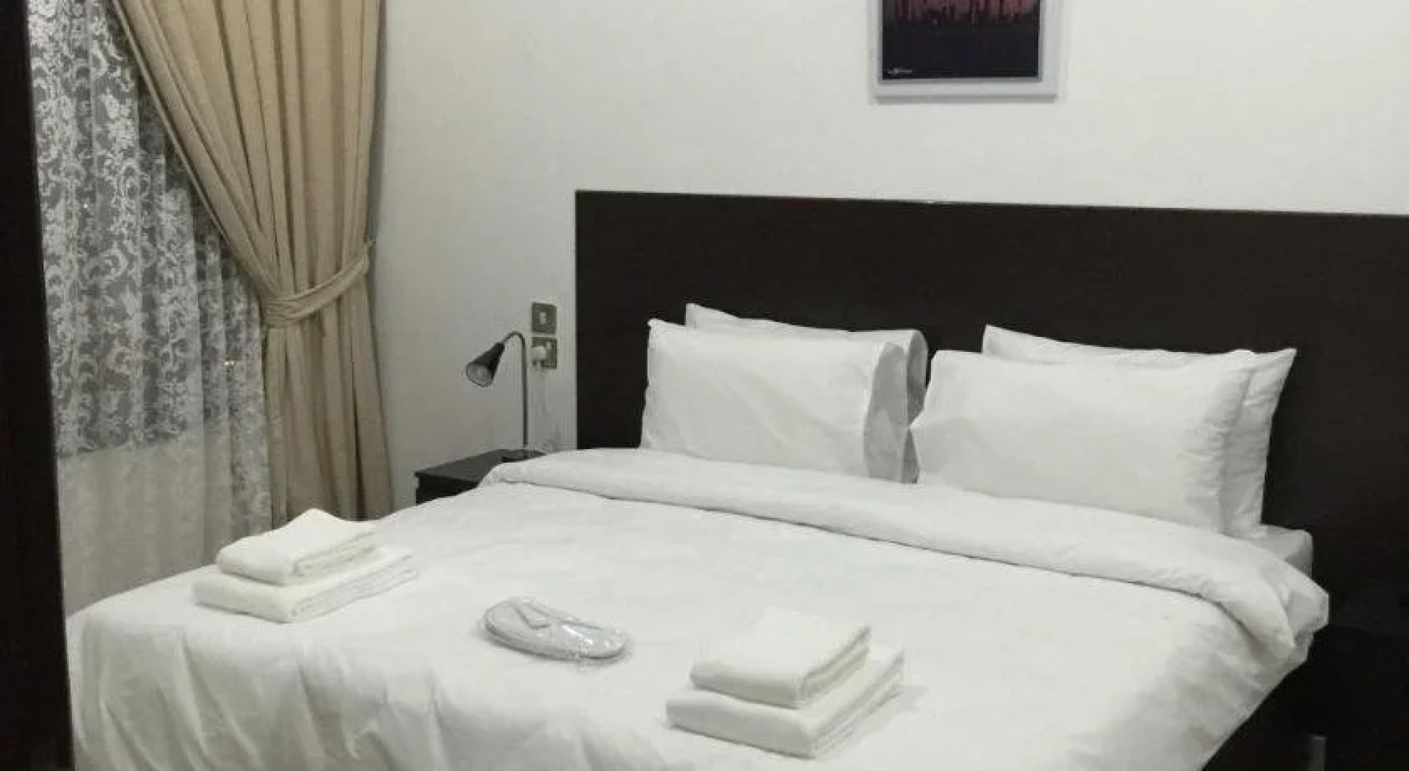 The Gulf Hotel Flats Est