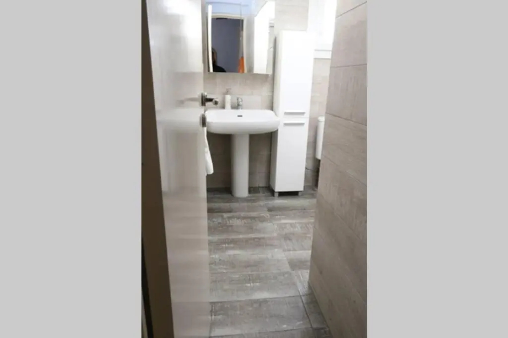 Sunshine House offering spectacular views to Olymp A