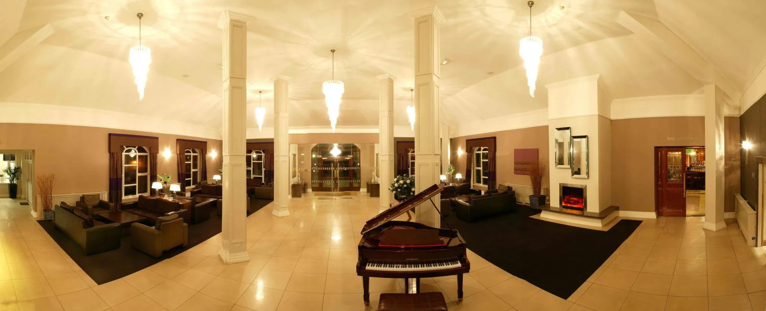 Killarney Oaks Hotel