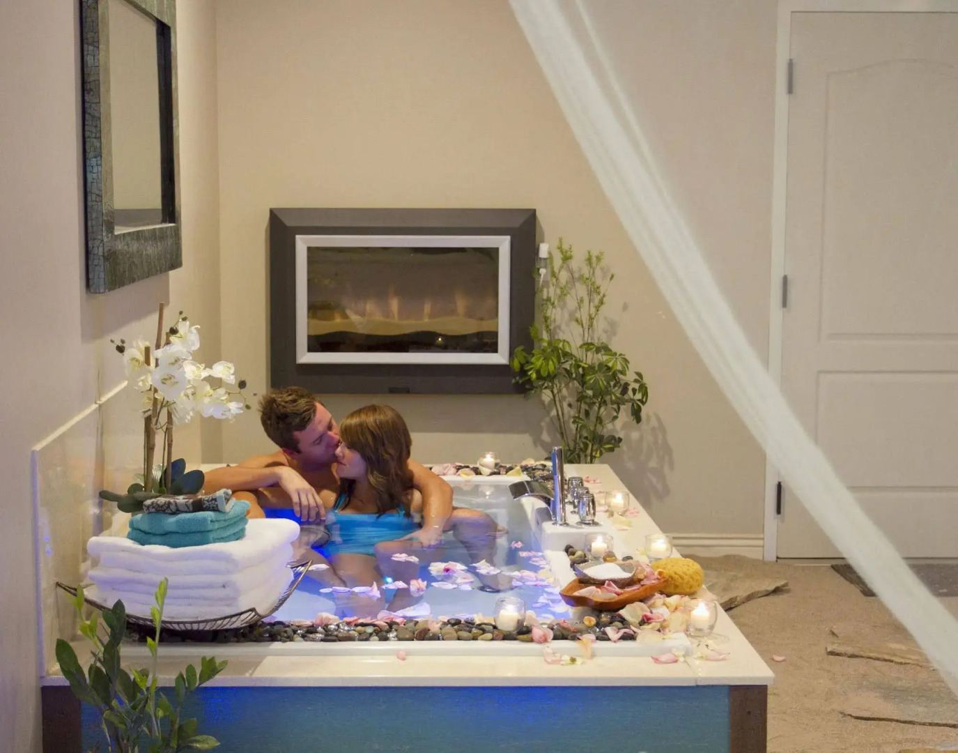 5th East Hall Bed & Breakfast