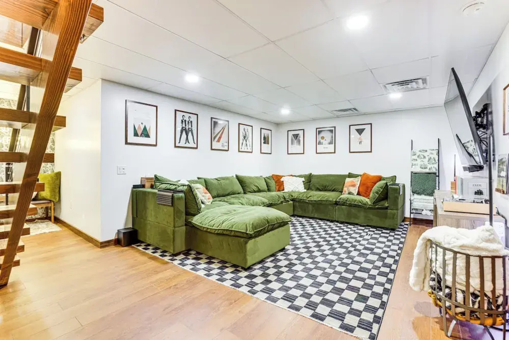 1 Mi to Resort Beach: Alpine Lake A-frame!