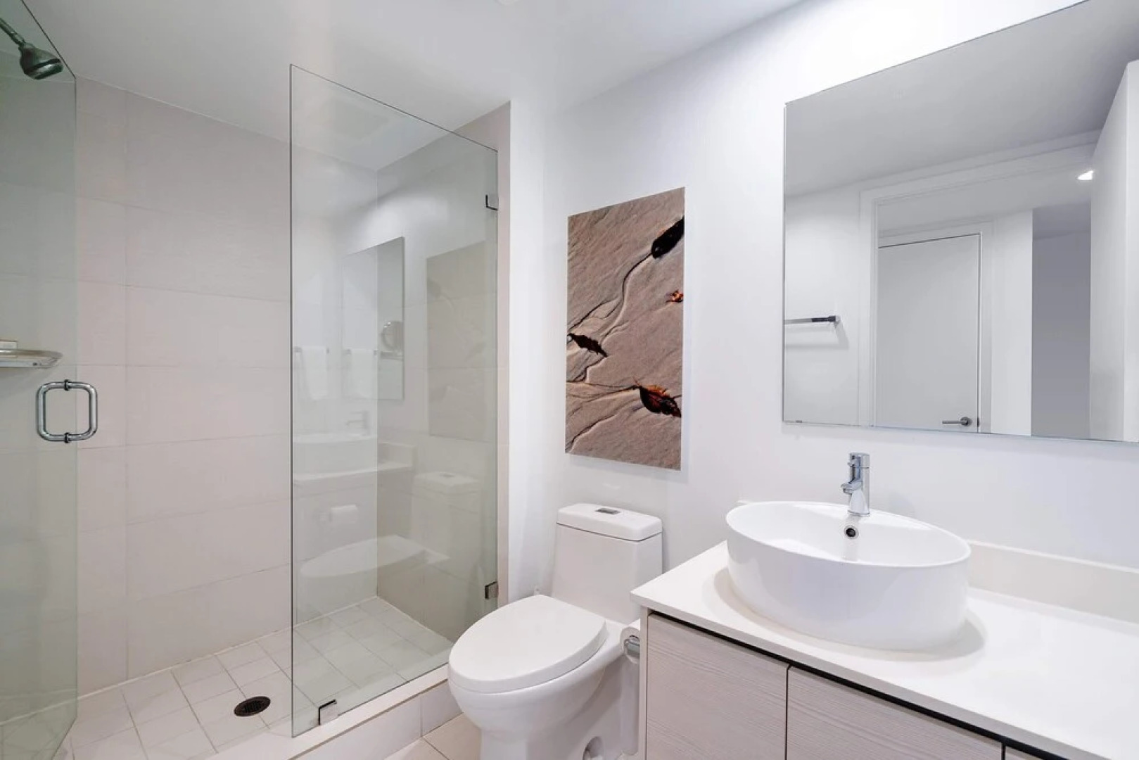 Beach Walk Resort Lux Apts by SV Rentals