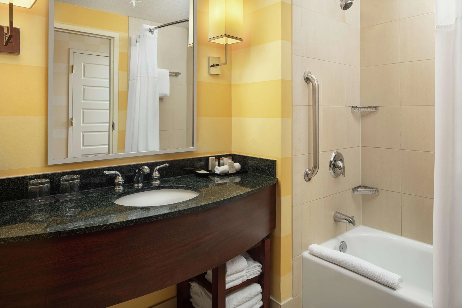 Hilton Charlotte Airport