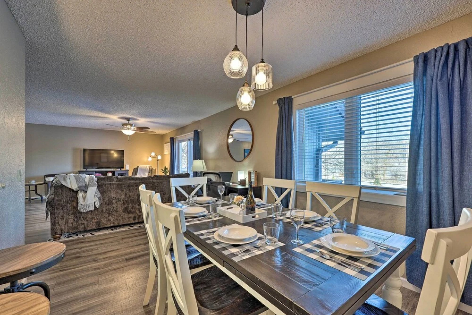 Bella Vista Home w/ Deck + Trails: On Golf Course!