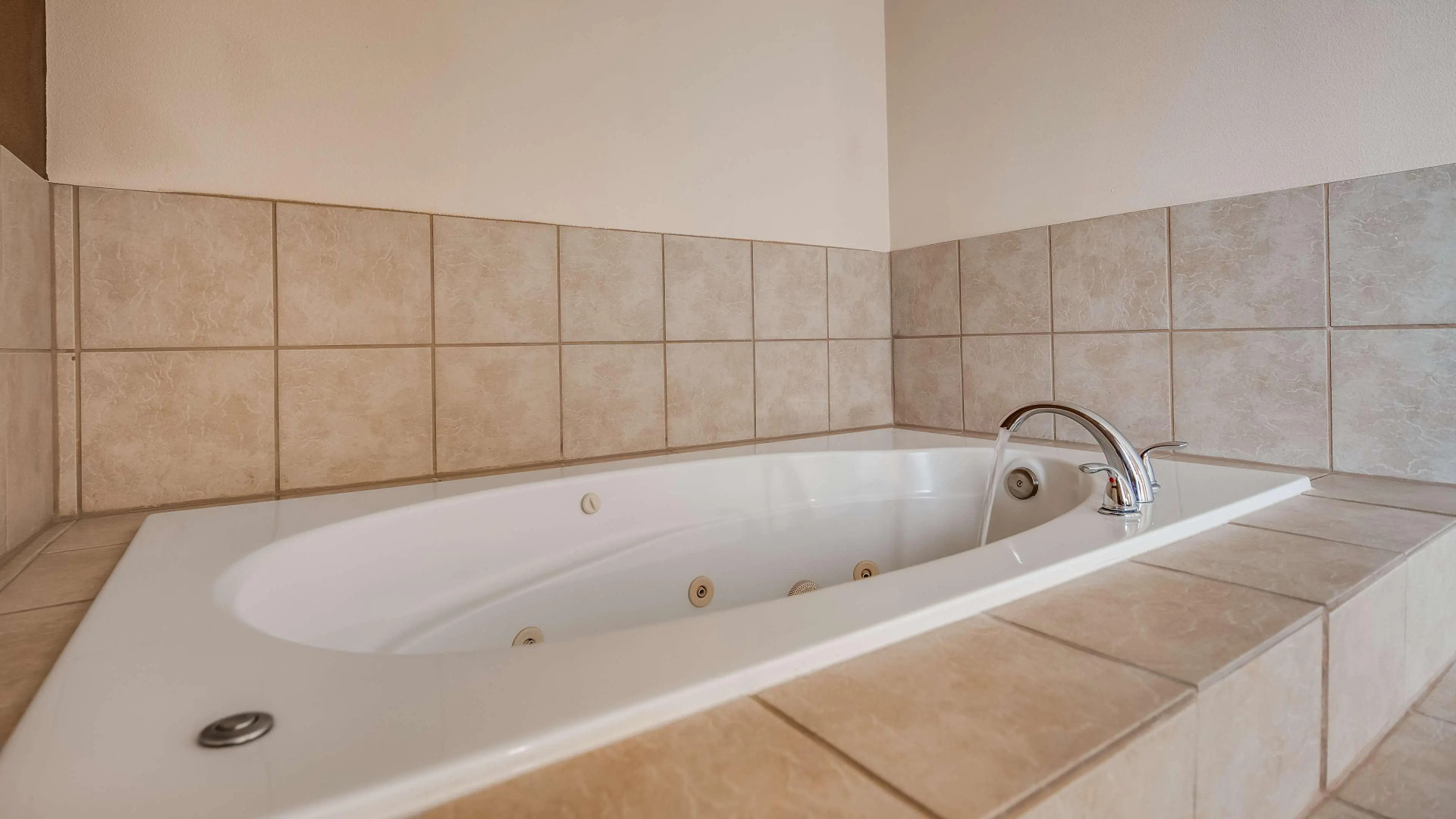 Best Western Plus Battle Ground Inn & Suites