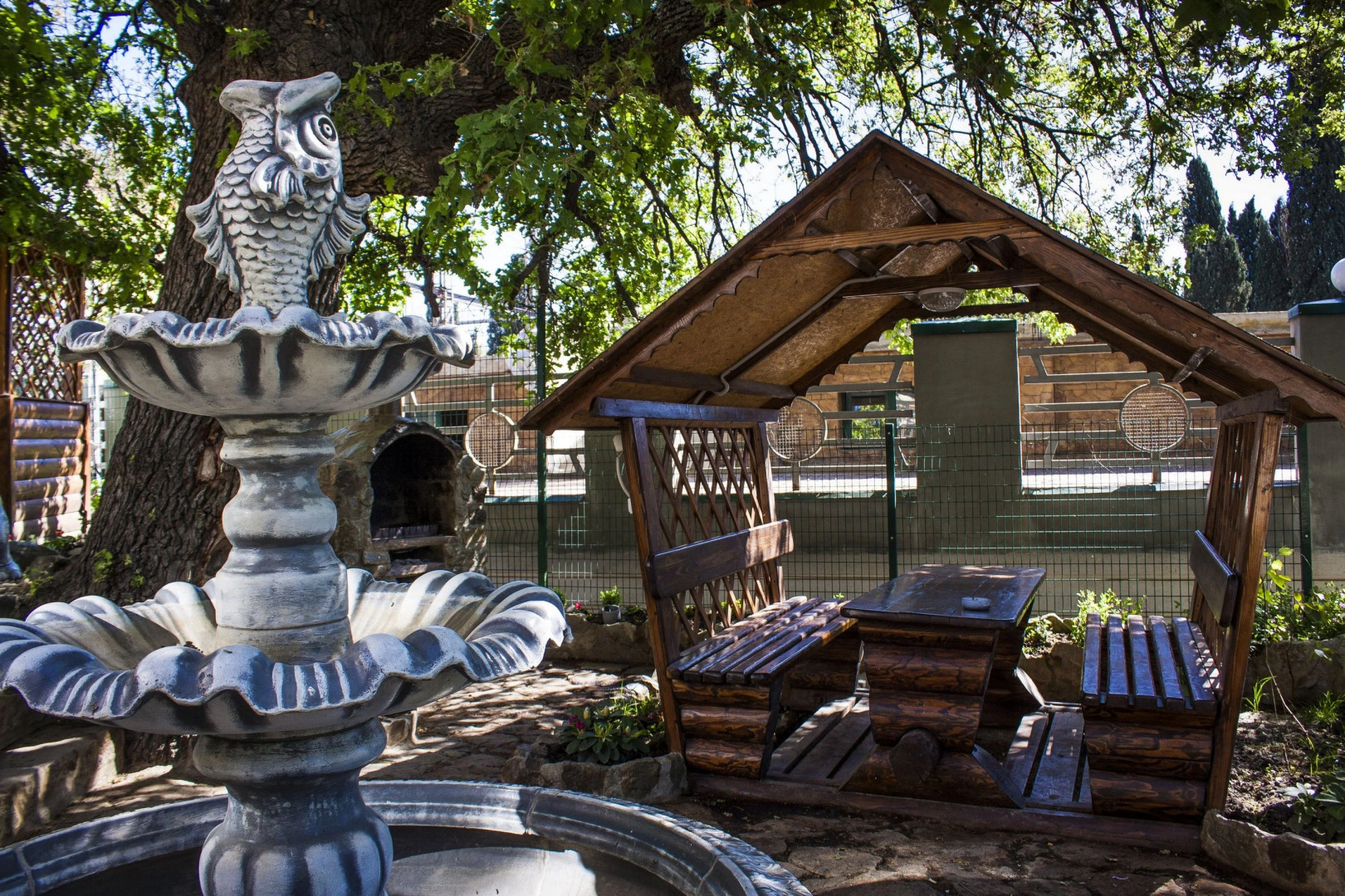 Лукоморье (Алупка)