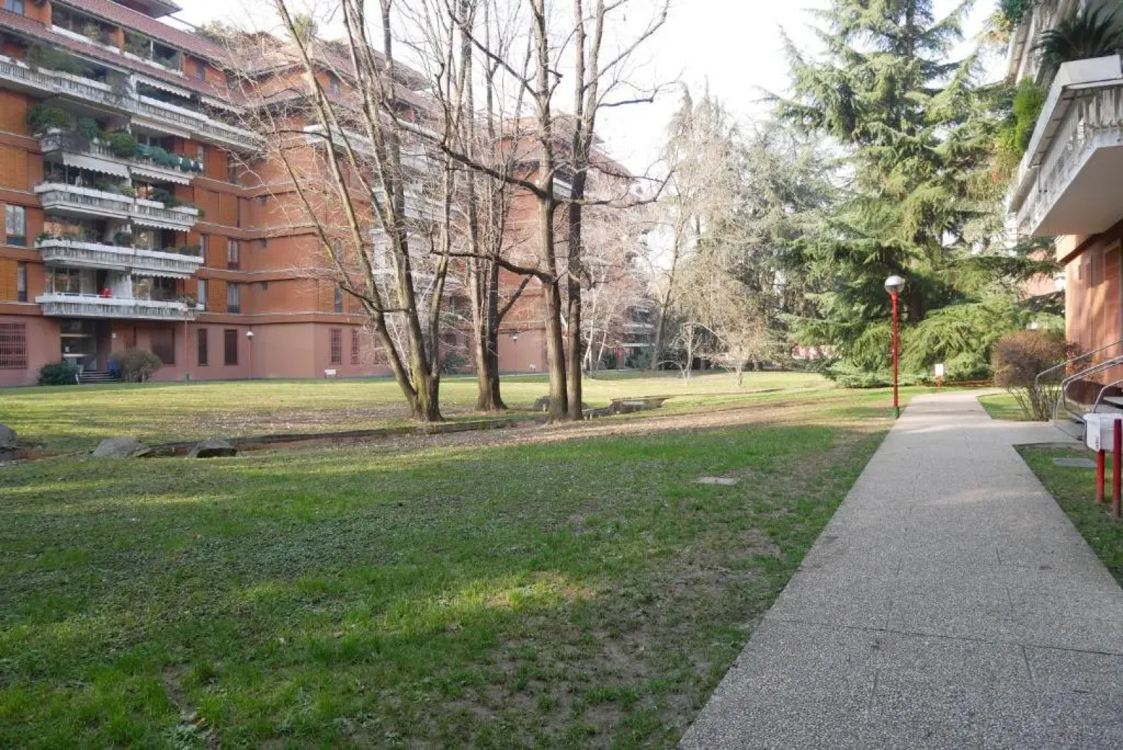 CASA ALBERATA trilocale nel verde a pochi min dal San Raffaele