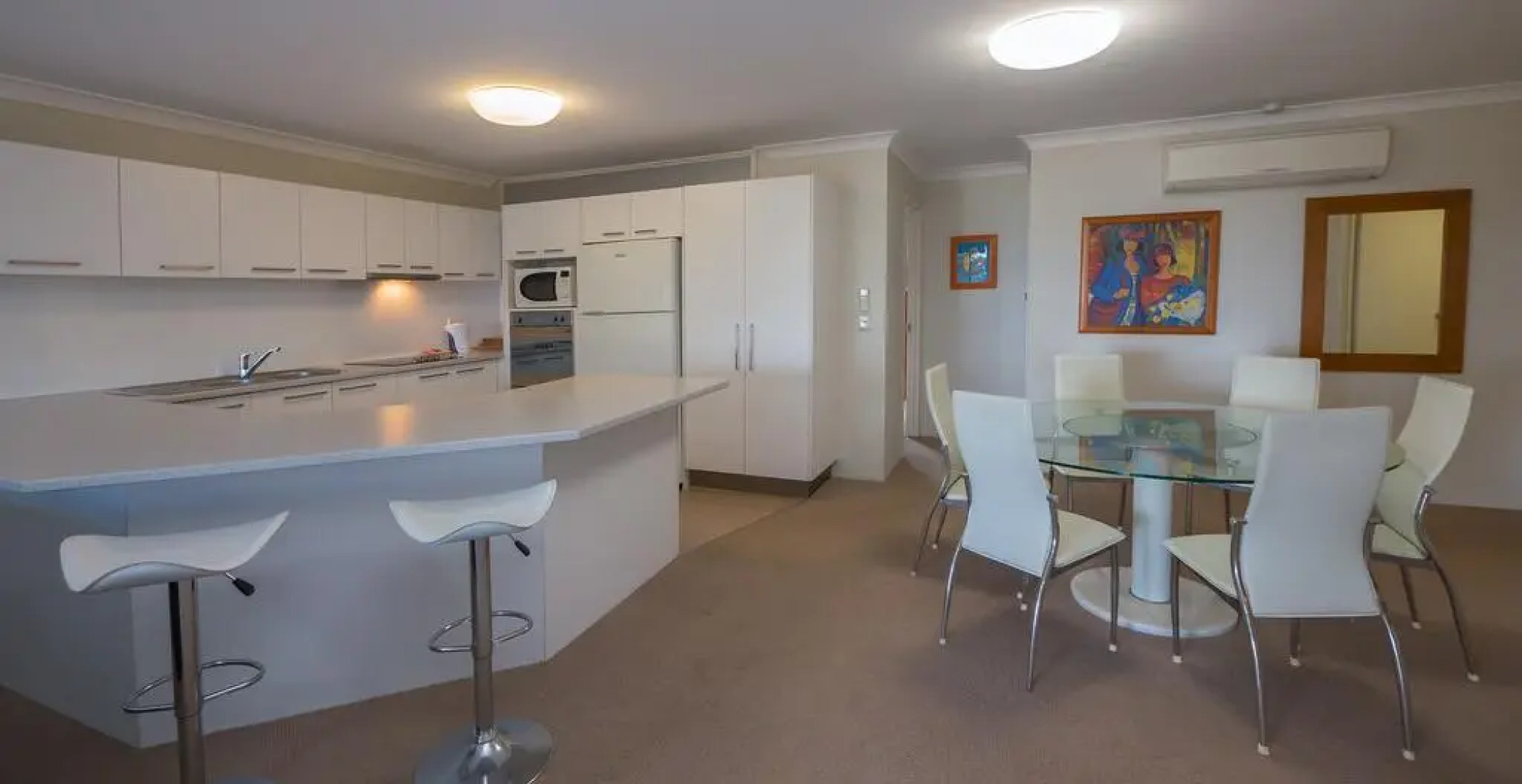 San Chelsea Holiday Apartments