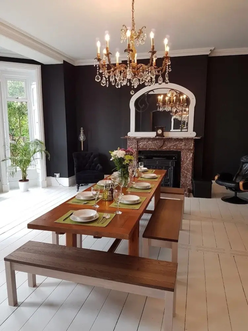 Beautiful Pendine Manor House in West Wales