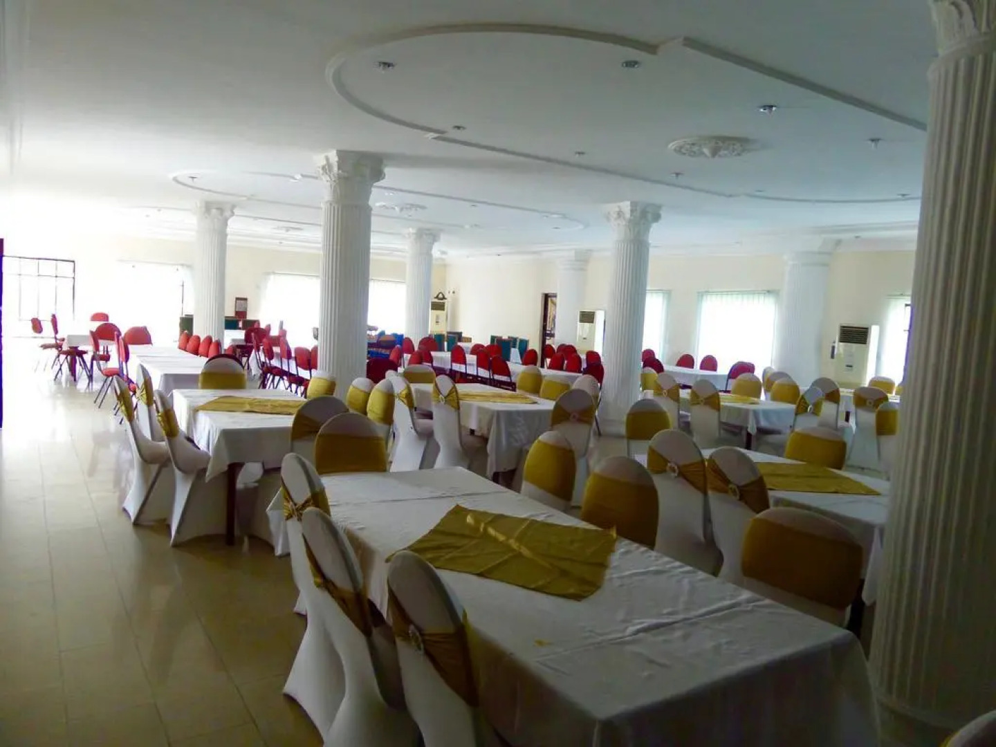 Peninsula Resort LTD