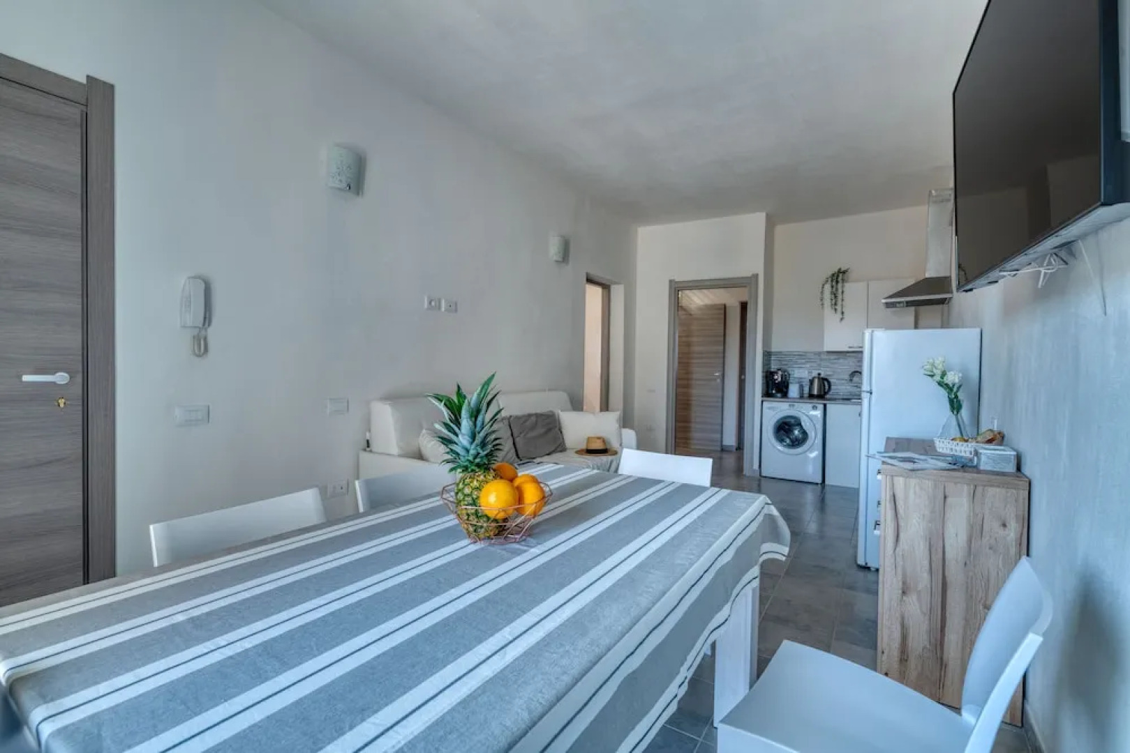 IzzHome Cozy Sunflowers