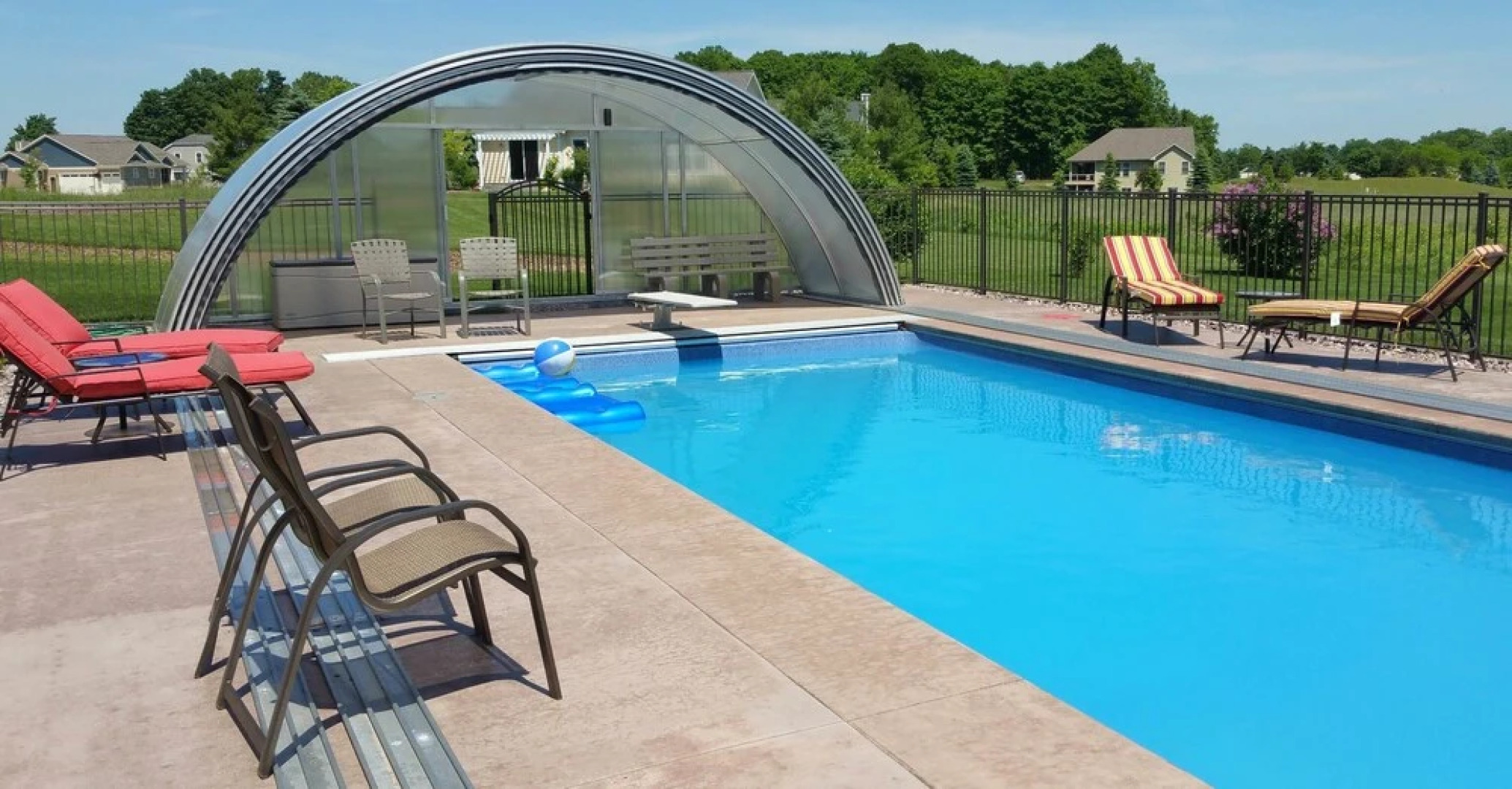 Elegant 2 king bedroom apartment