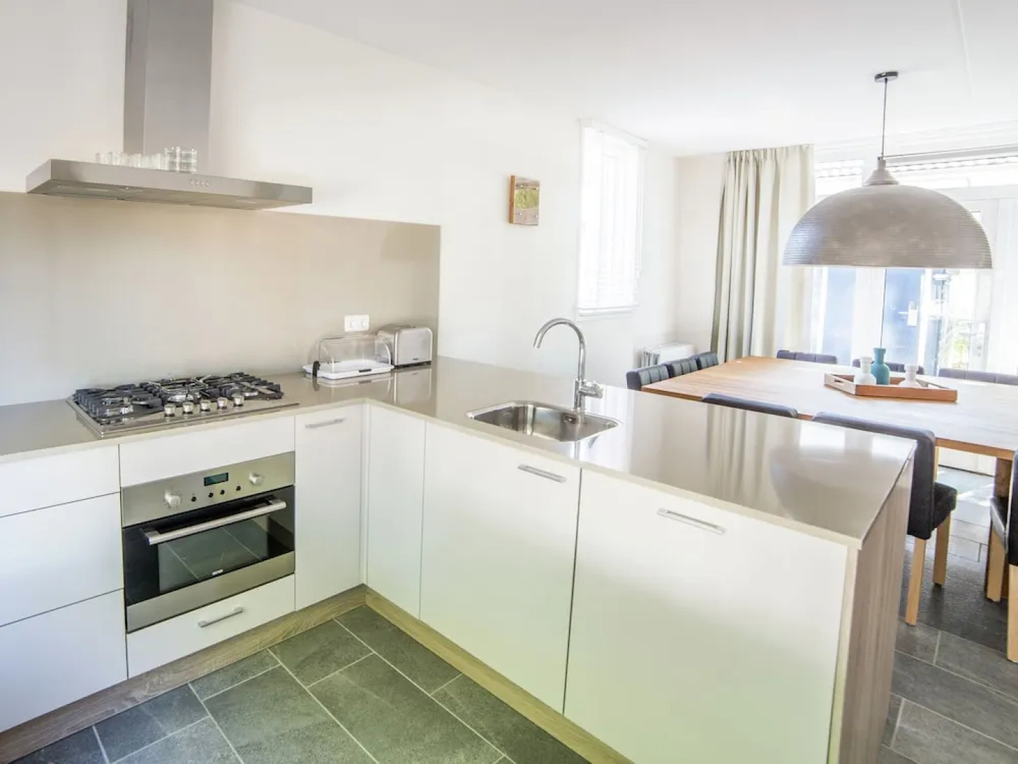 Villa With Bubble Bath, 4km From Maastricht