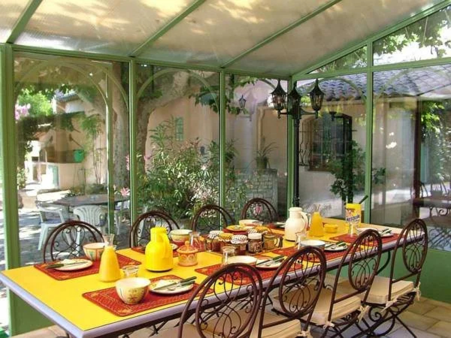 Chambres dhôtes Le Mas Du Platane