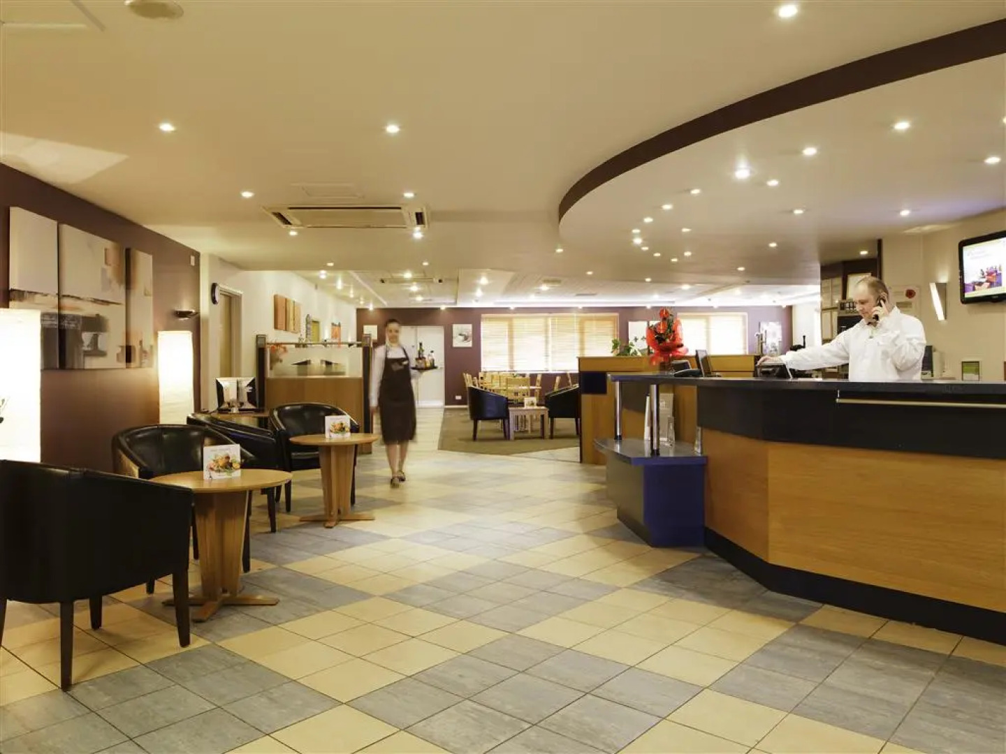 ibis Chesterfield North