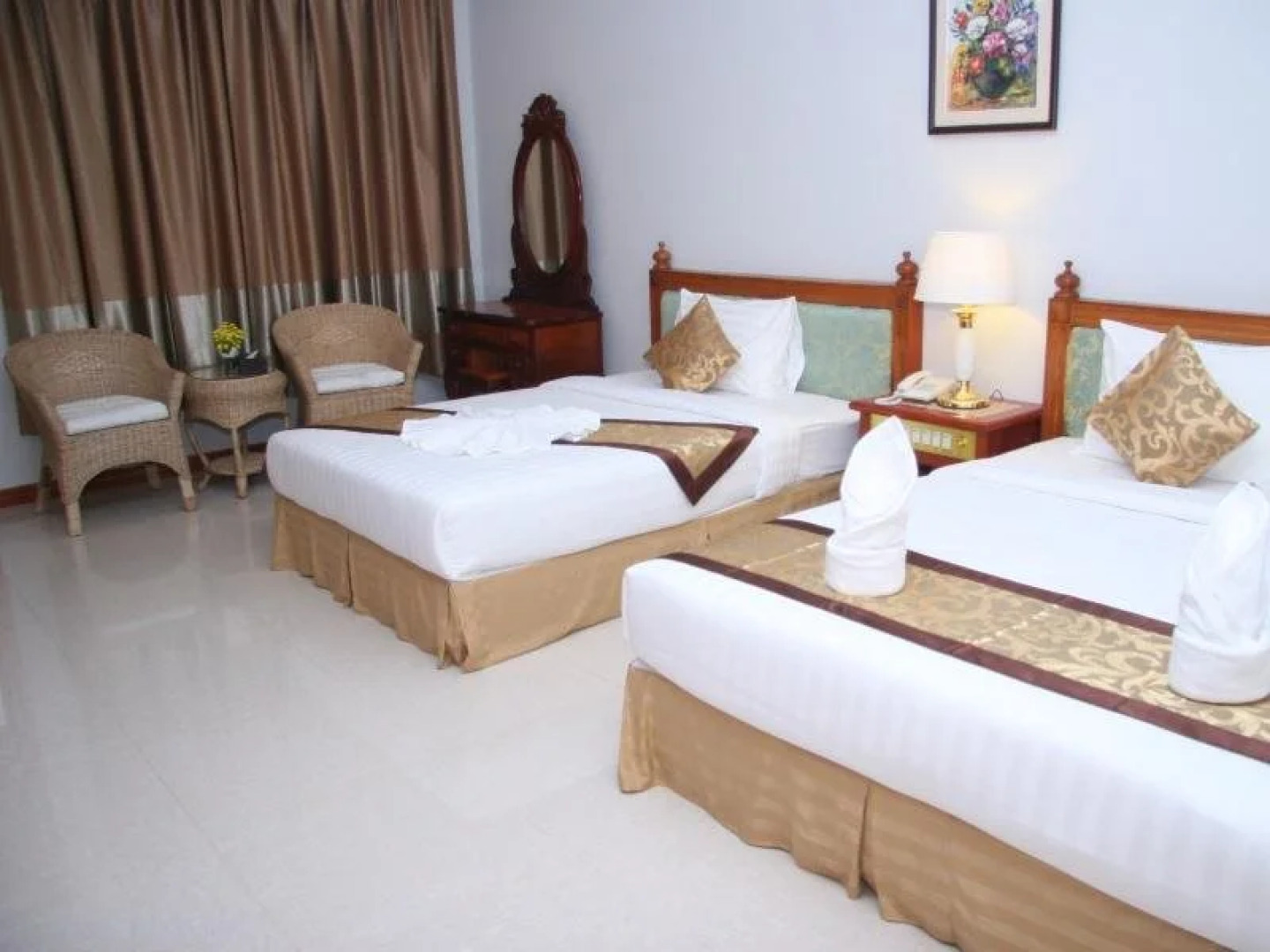 Mekong Dolphin Hotel