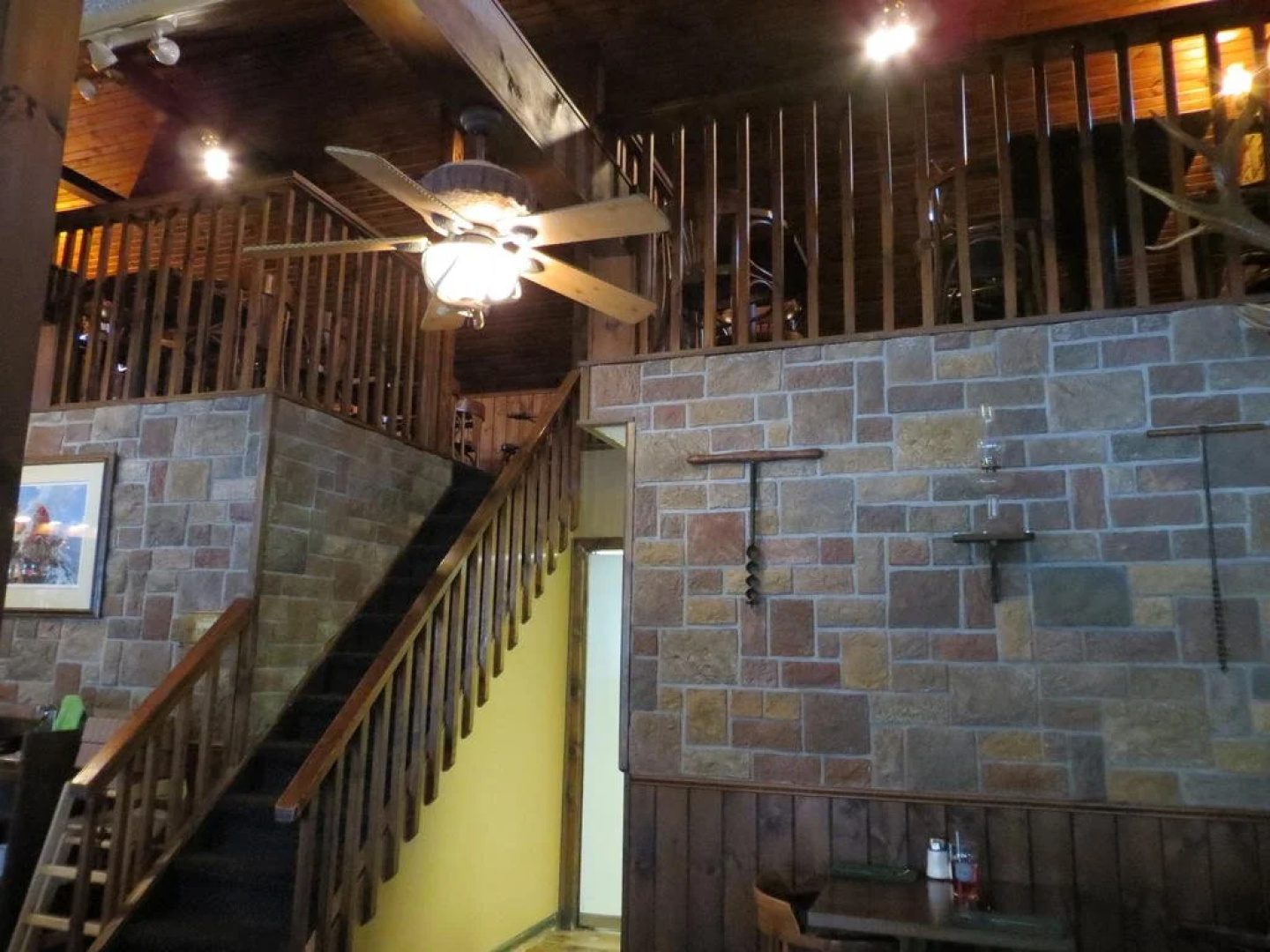 Trapper's Choice Inn & Restaurant