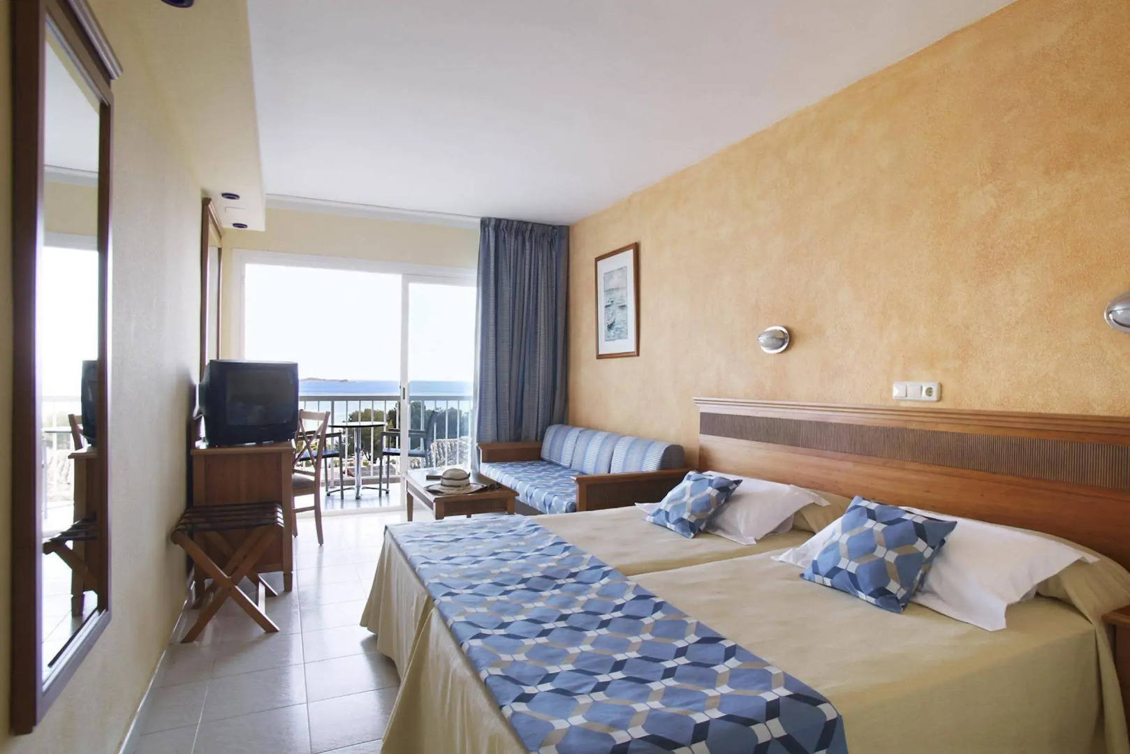 Sirenis Hotel Club Siesta - Все включено