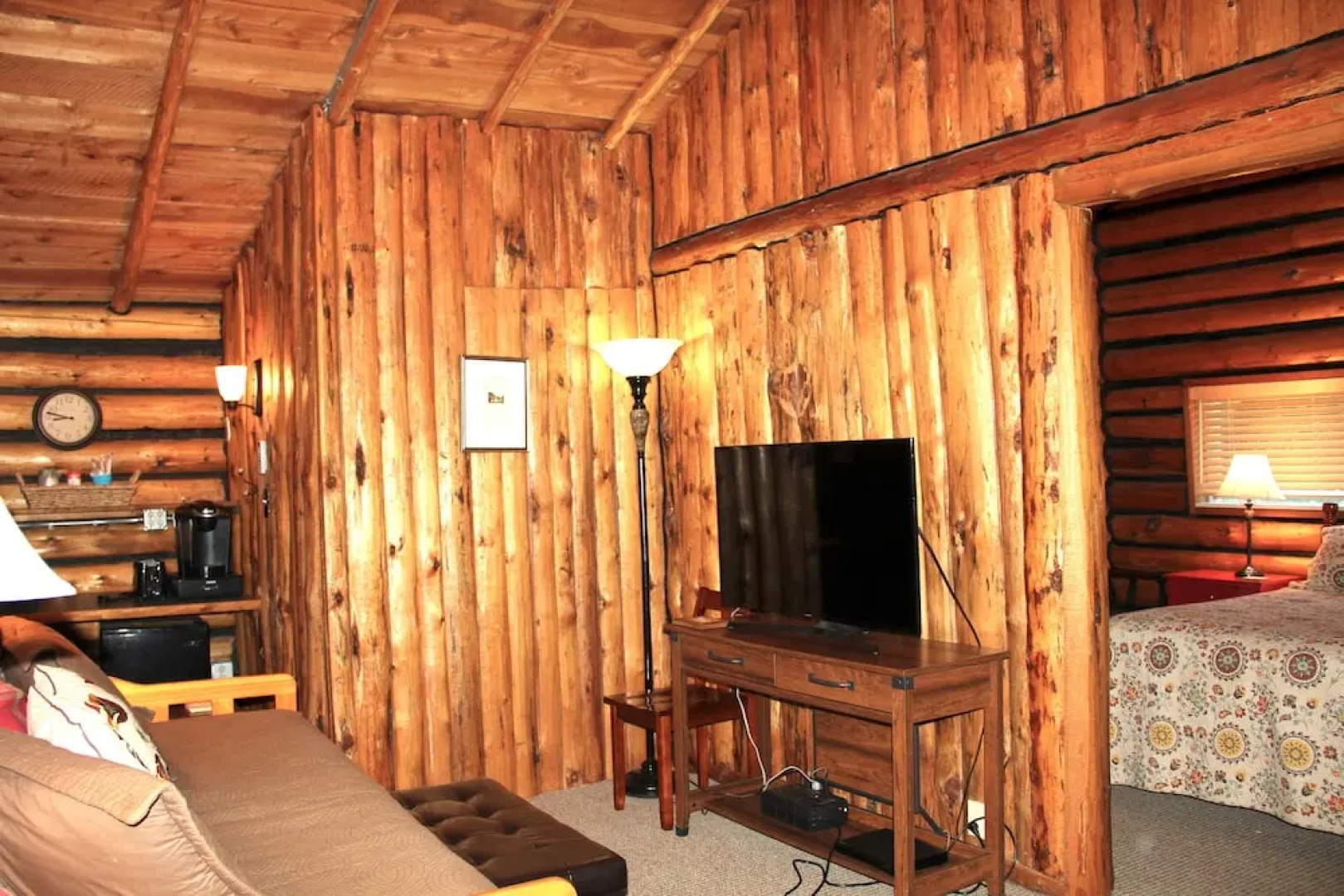 Yellowstone Hot Spring Cabins