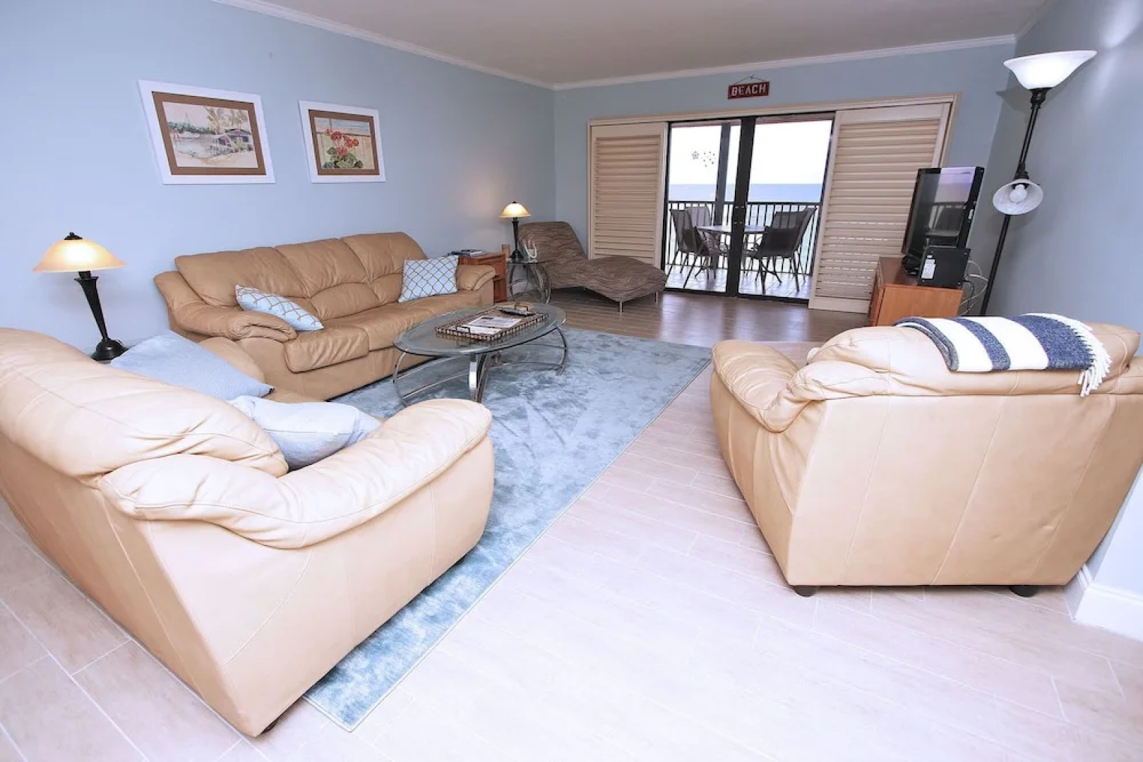 Reflections 507 Apartment