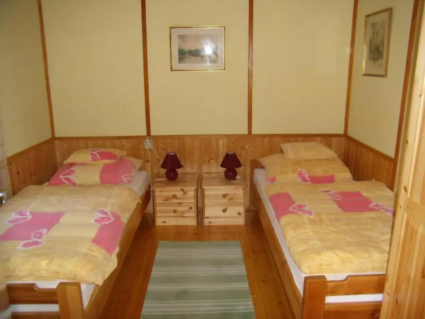 Hipságh Vendégház