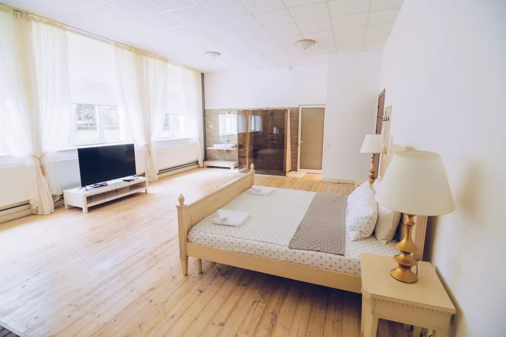 Ongal guest houses
