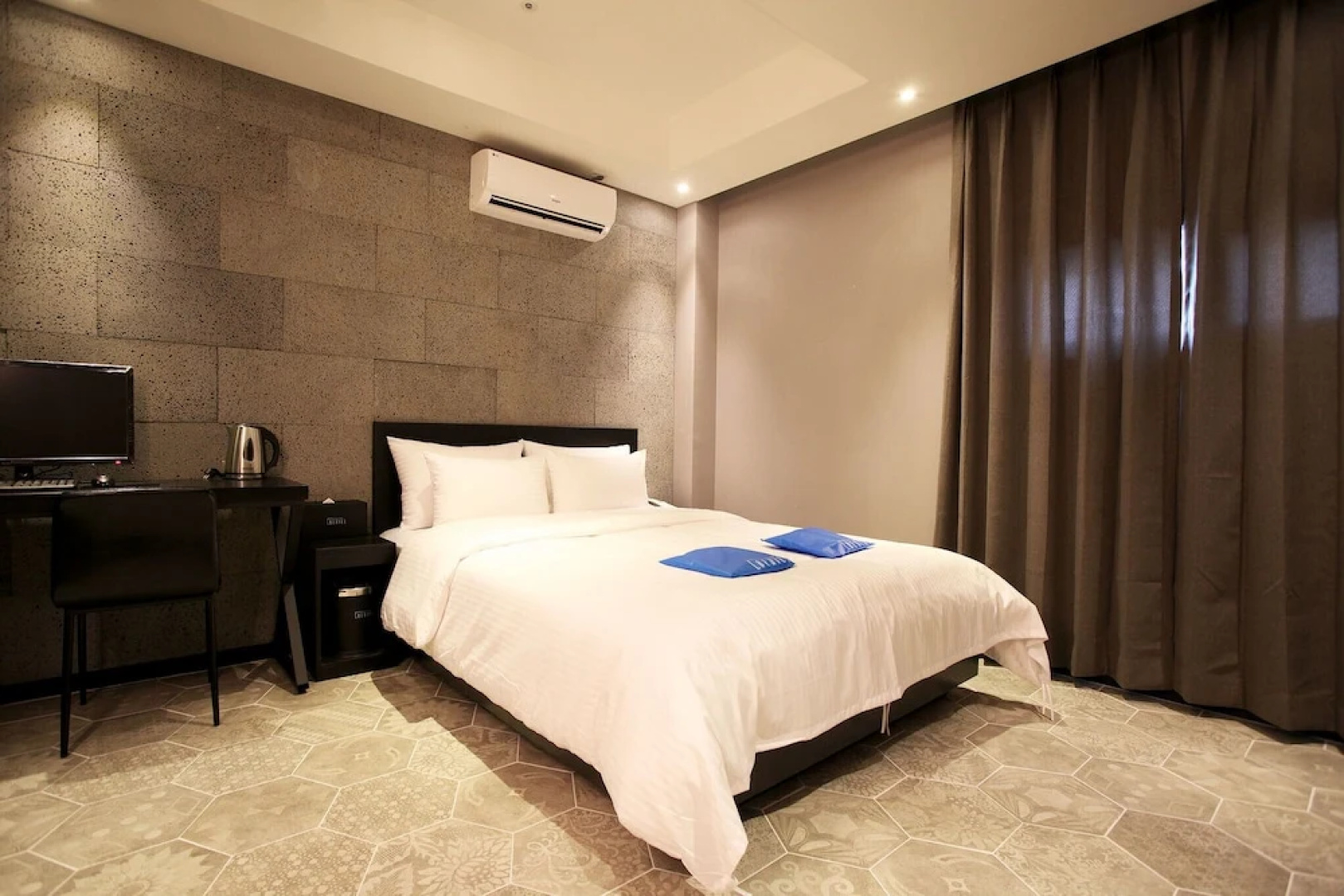Ansan Boutique Hotel Reniel
