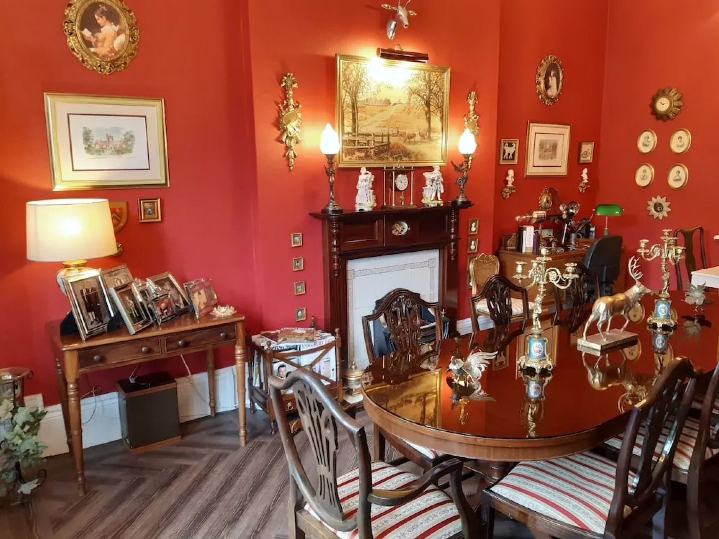 Holywell Guest House