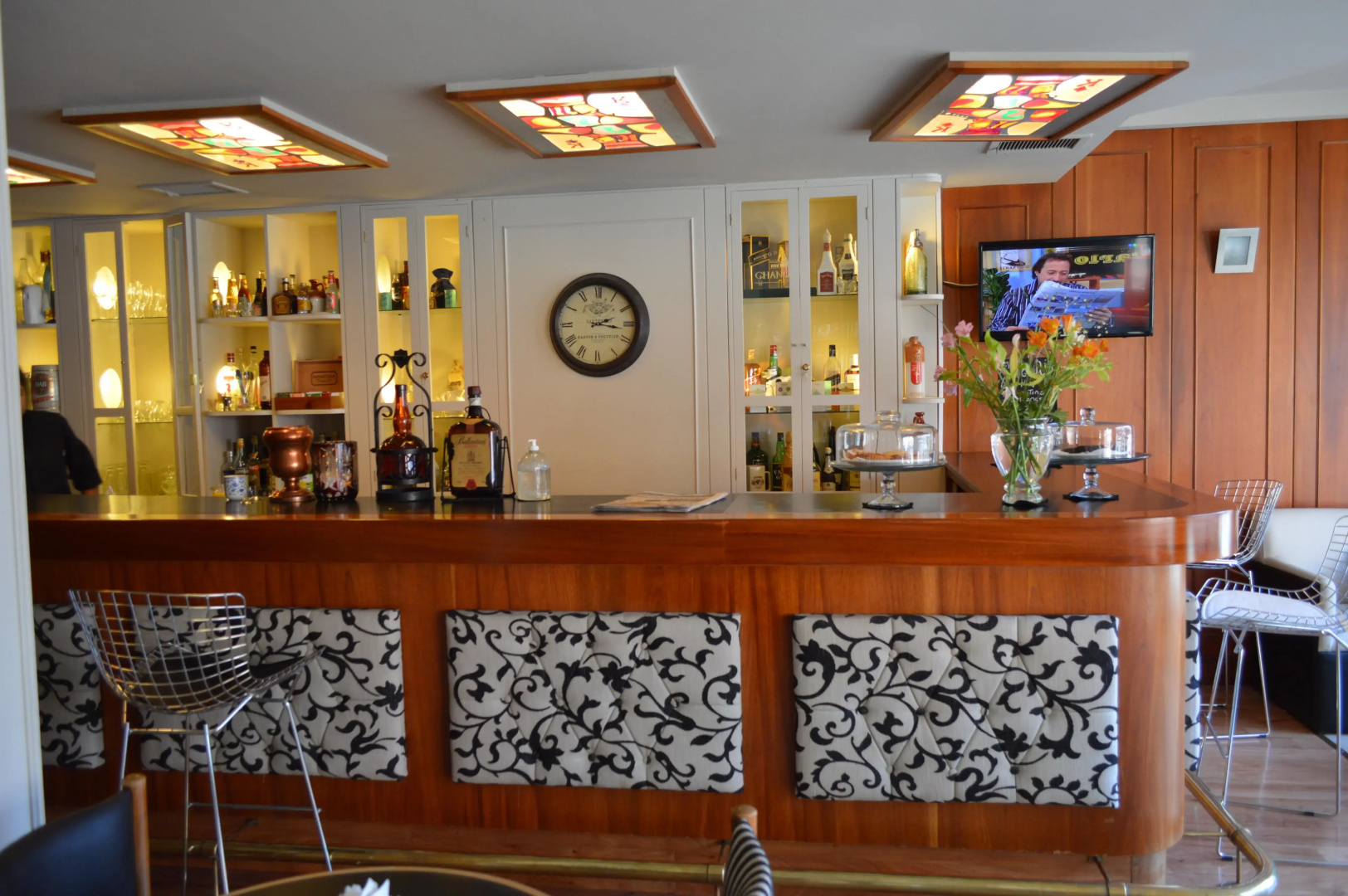 Rayentray Hotel