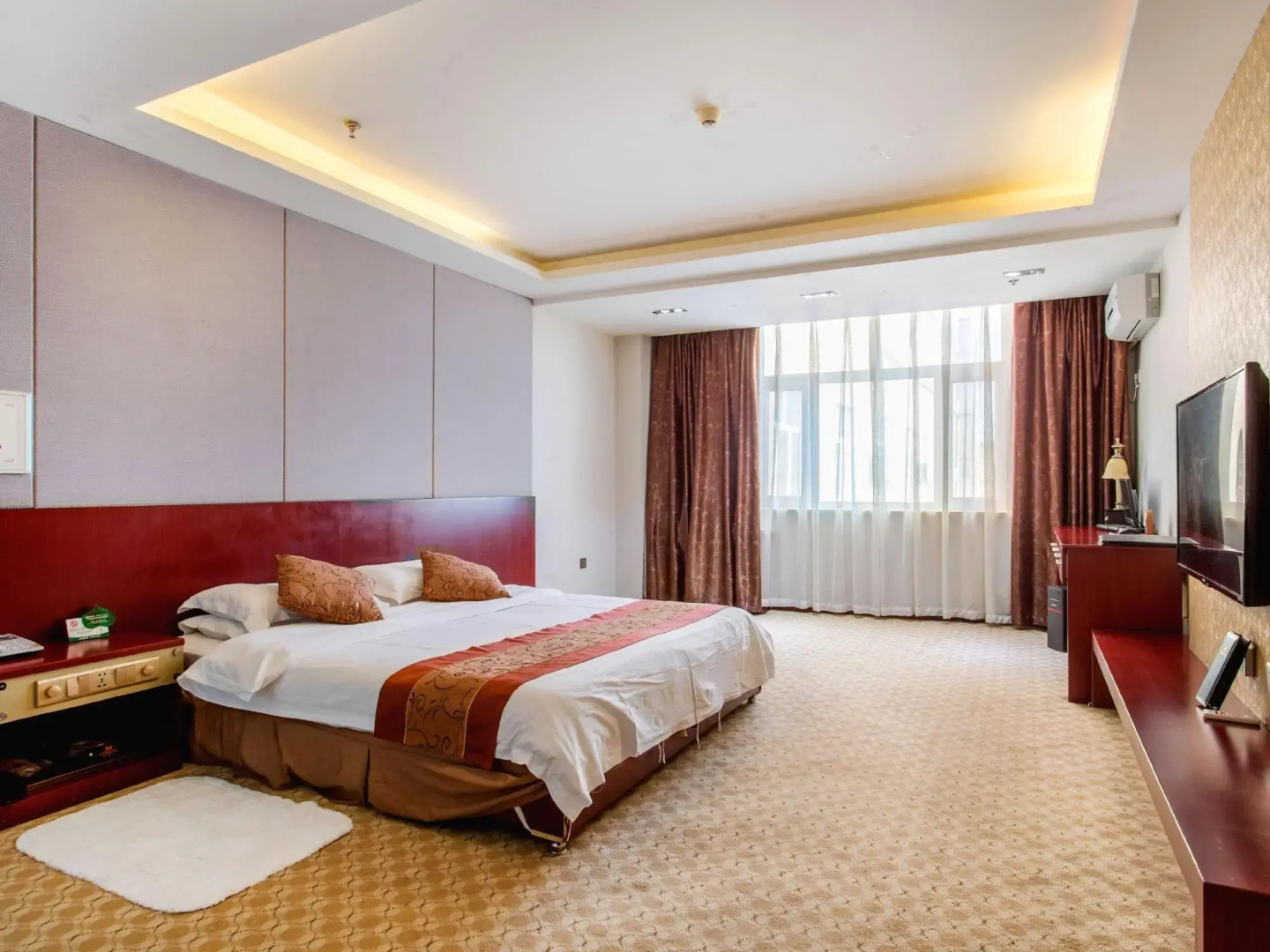 Xunhao International Hotel