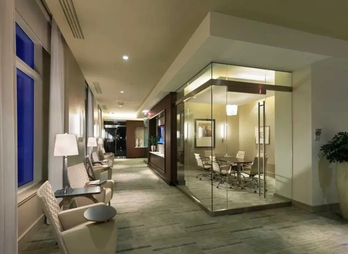 Global Luxury Suites at Toone Street