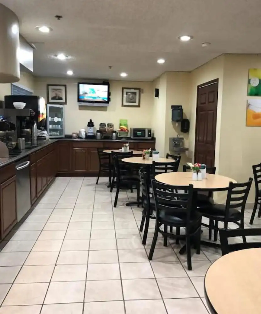 Quality Inn & Suites