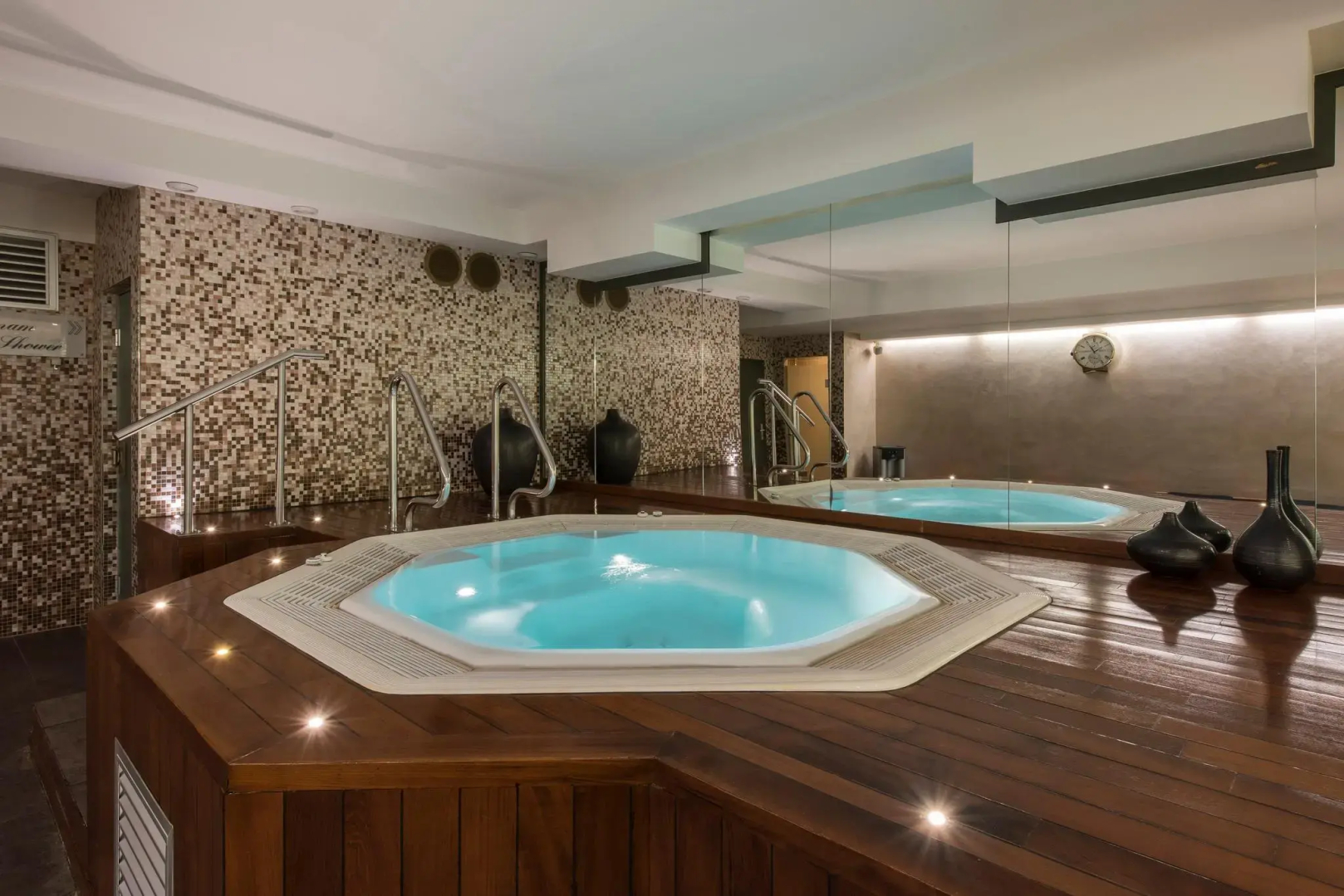 Hotel Bristol