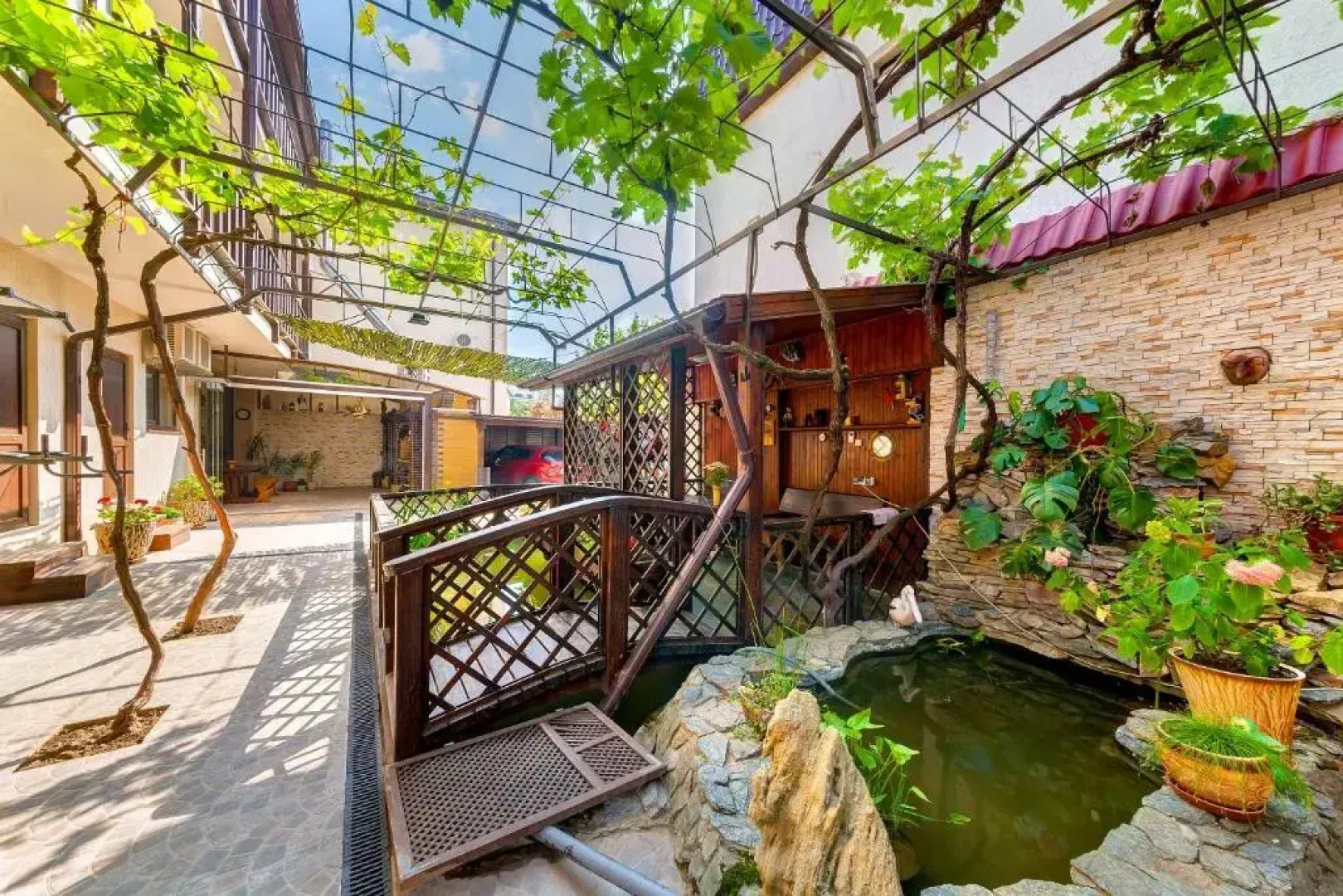 Guest House Goldfish