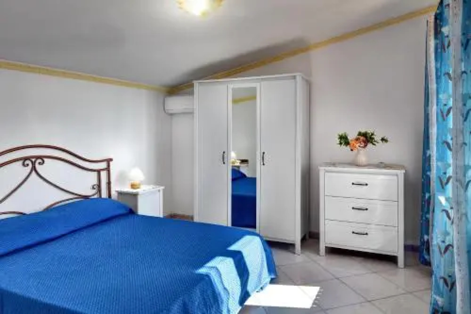 Il Frantoio Country style