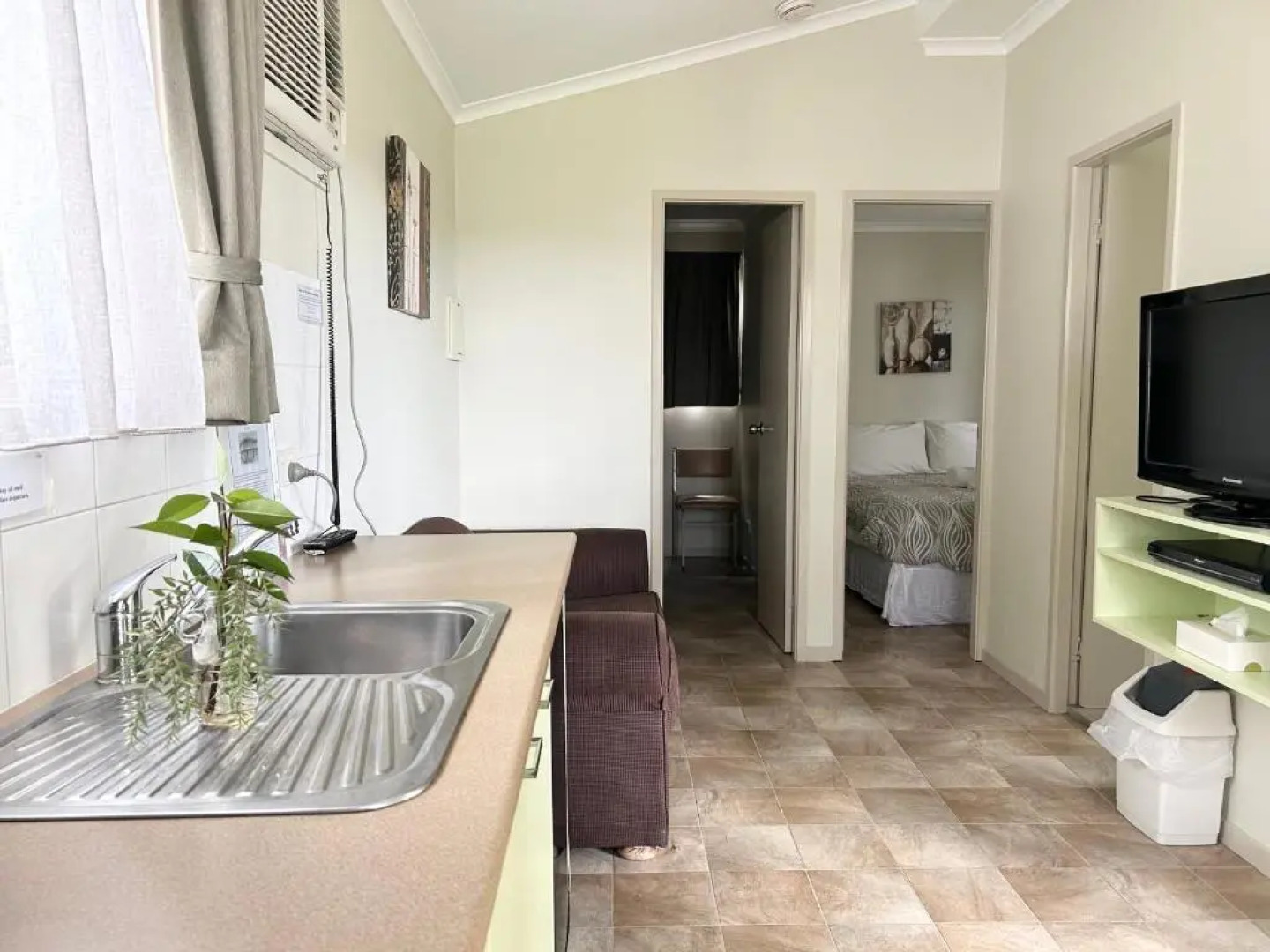 Tenterfield Lodge and Caravan Park