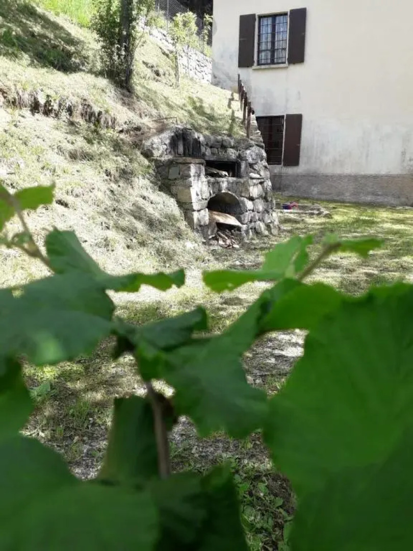 Azzone Cascina nel verde