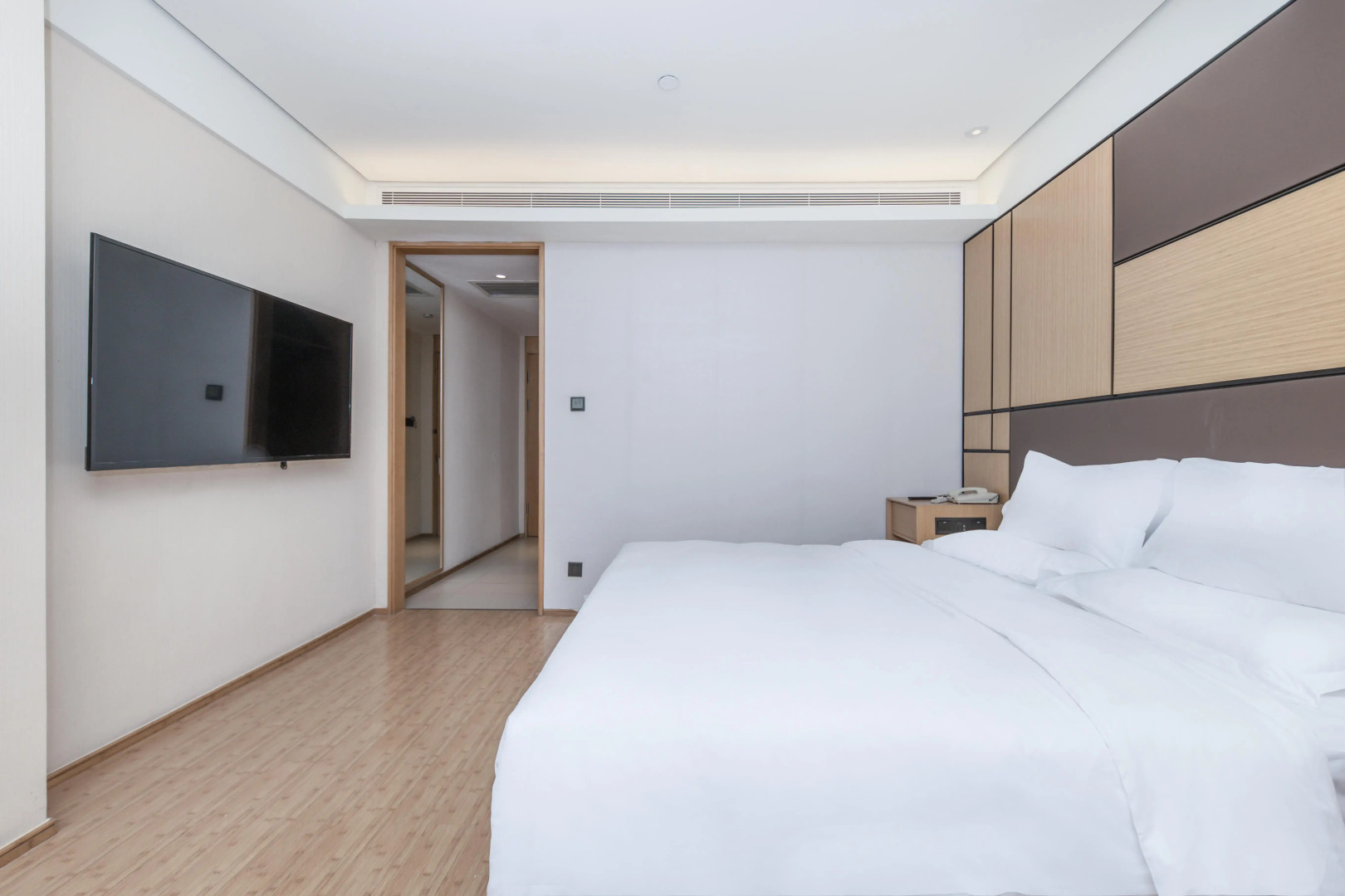 Ji Hotel (Hangzhou Wulin Square, Wenhui Mansion)