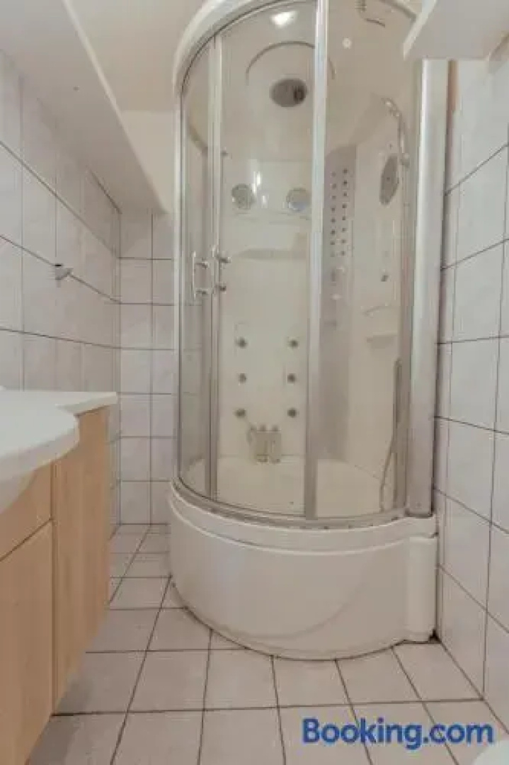 2-Br Apartment In Central Tórshavn | Harbour View