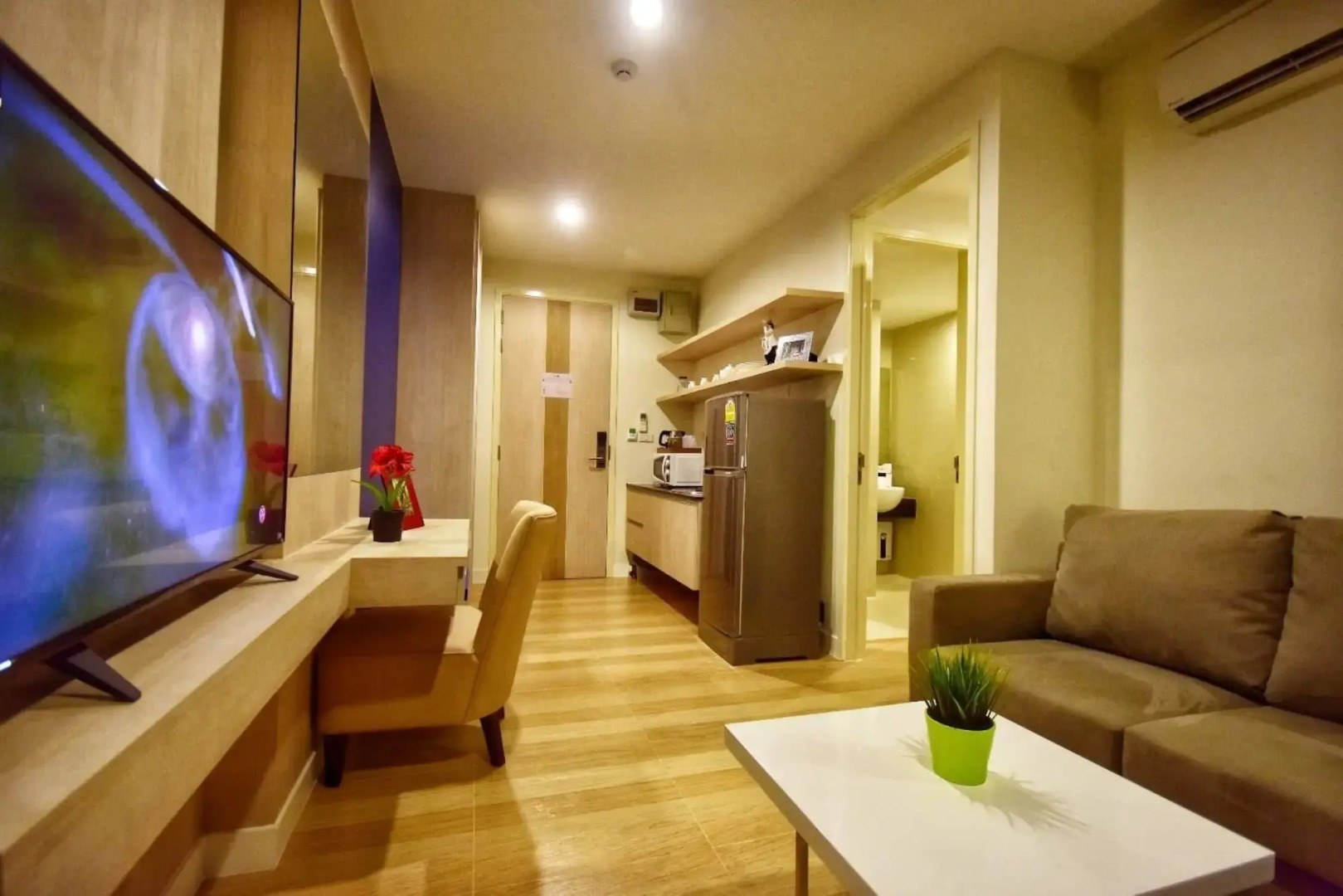 Paeva Luxury Serviced Residence