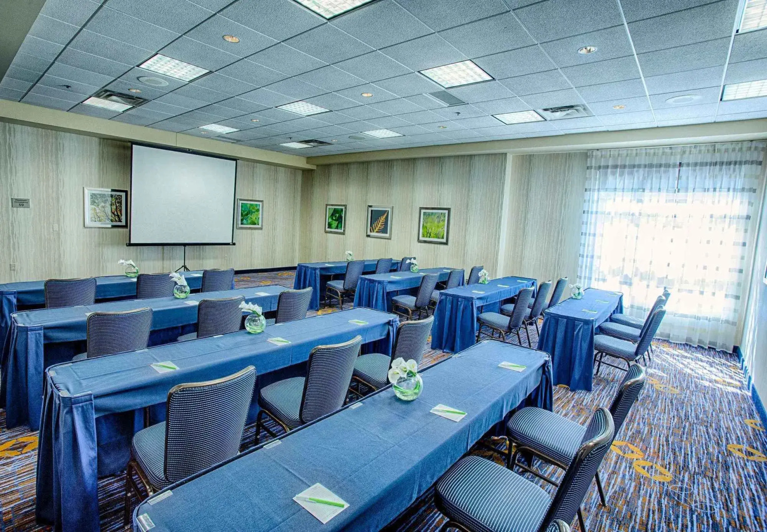 Courtyard by Marriott Fargo Moorhead, MN