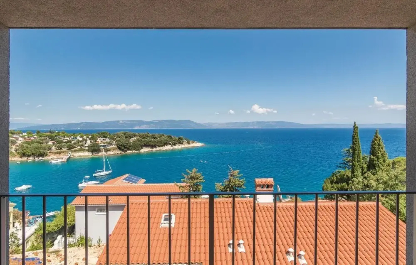 Stunning Home in Labin With Wifi and 2 Bedrooms